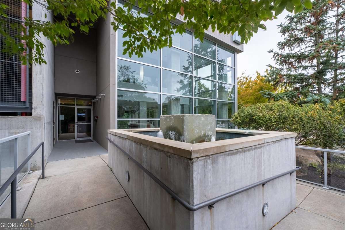 130 Arizona Avenue NE # 415