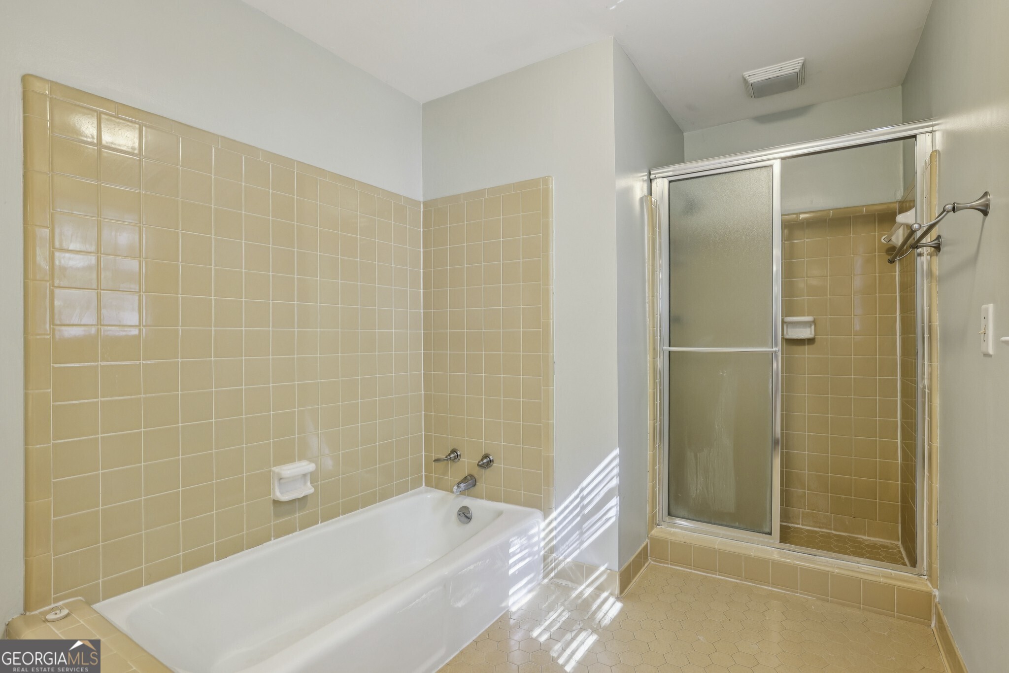 6215 River Chase Circle