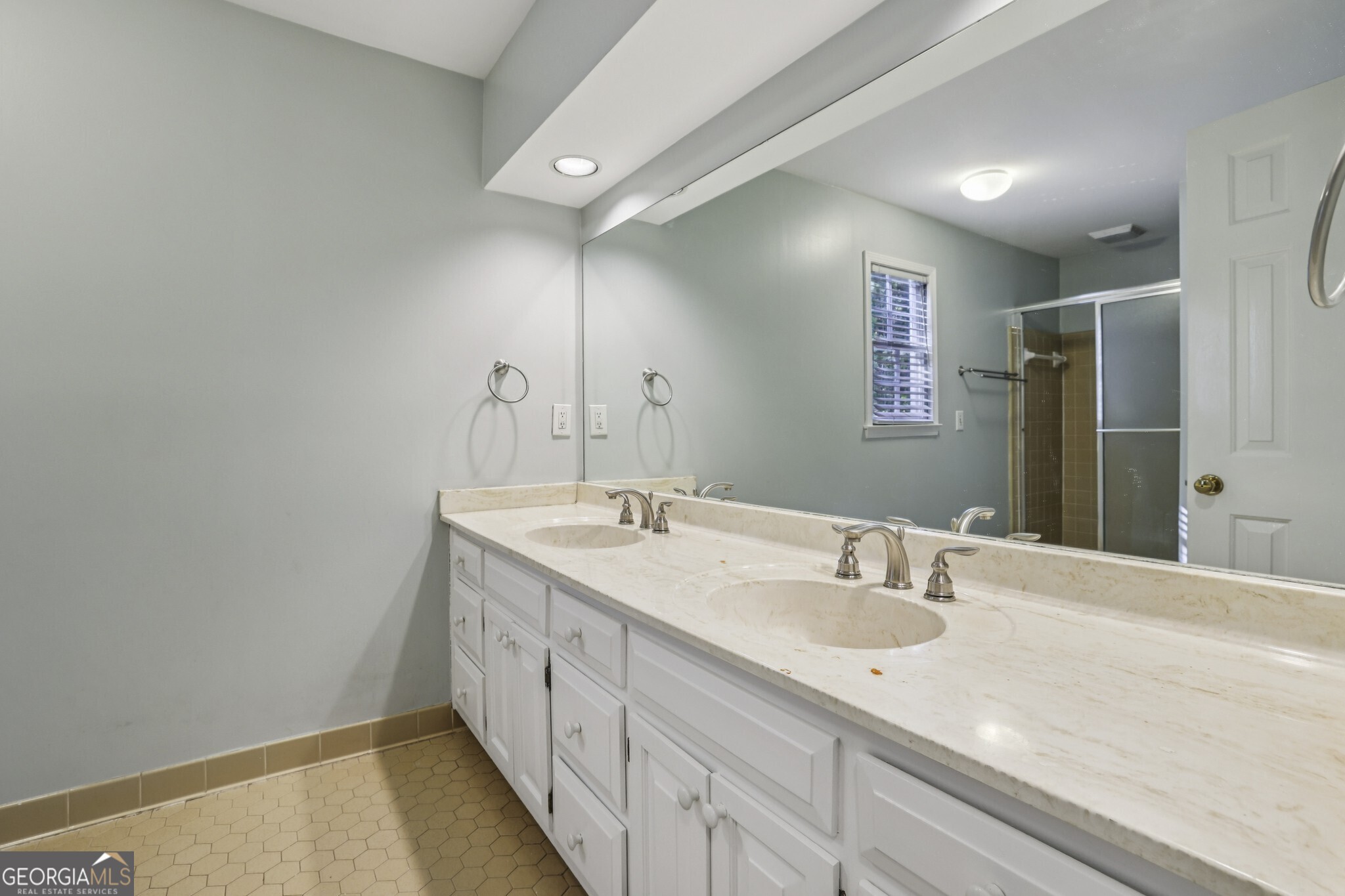 6215 River Chase Circle