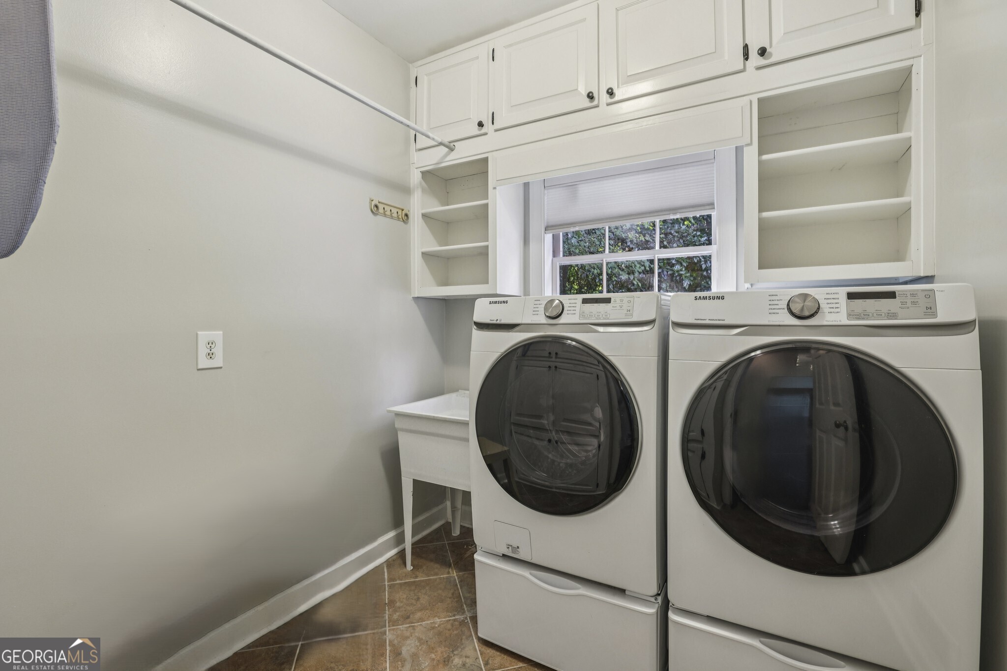 6215 River Chase Circle