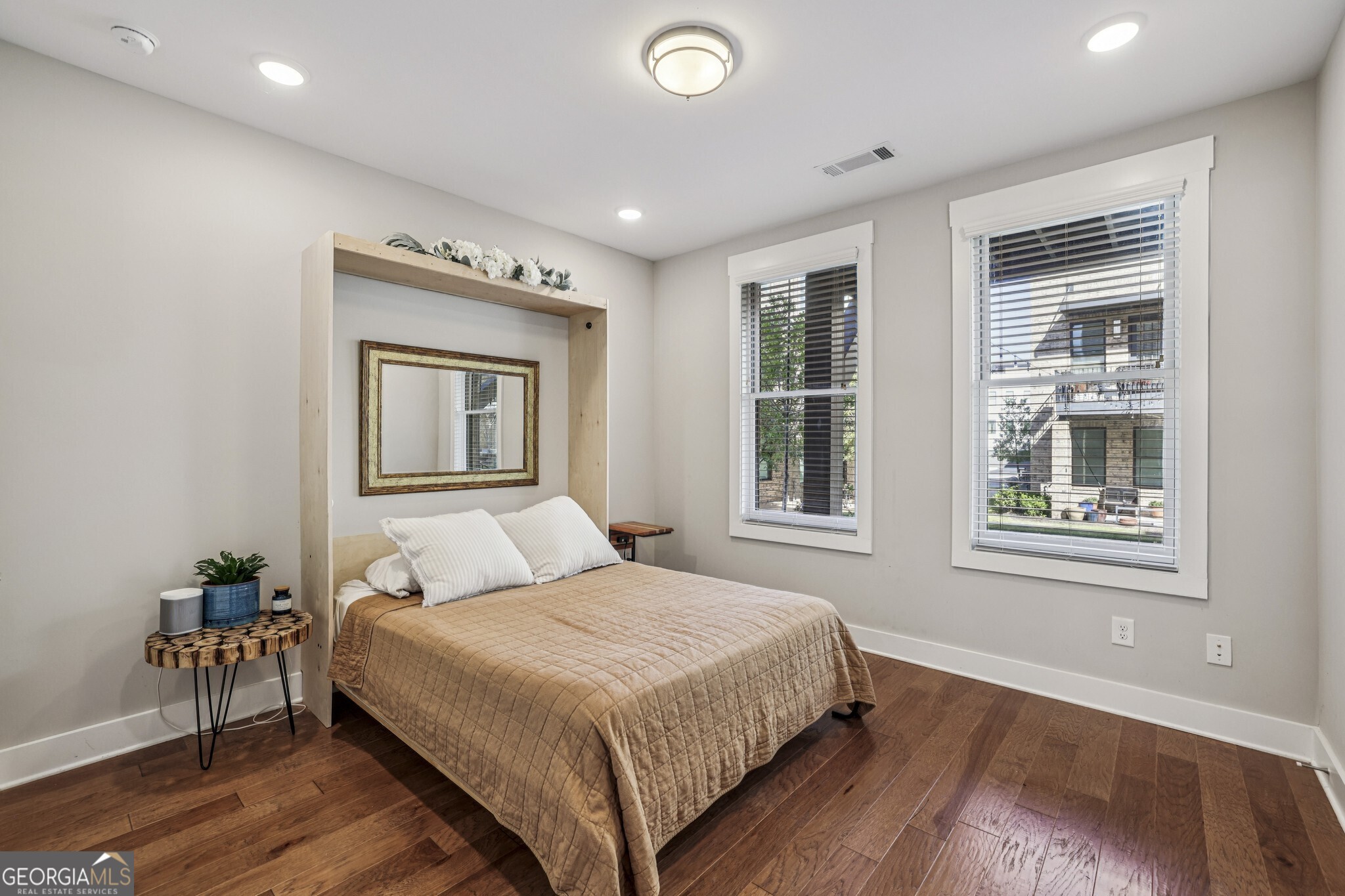 1024 Robert Smalls Way