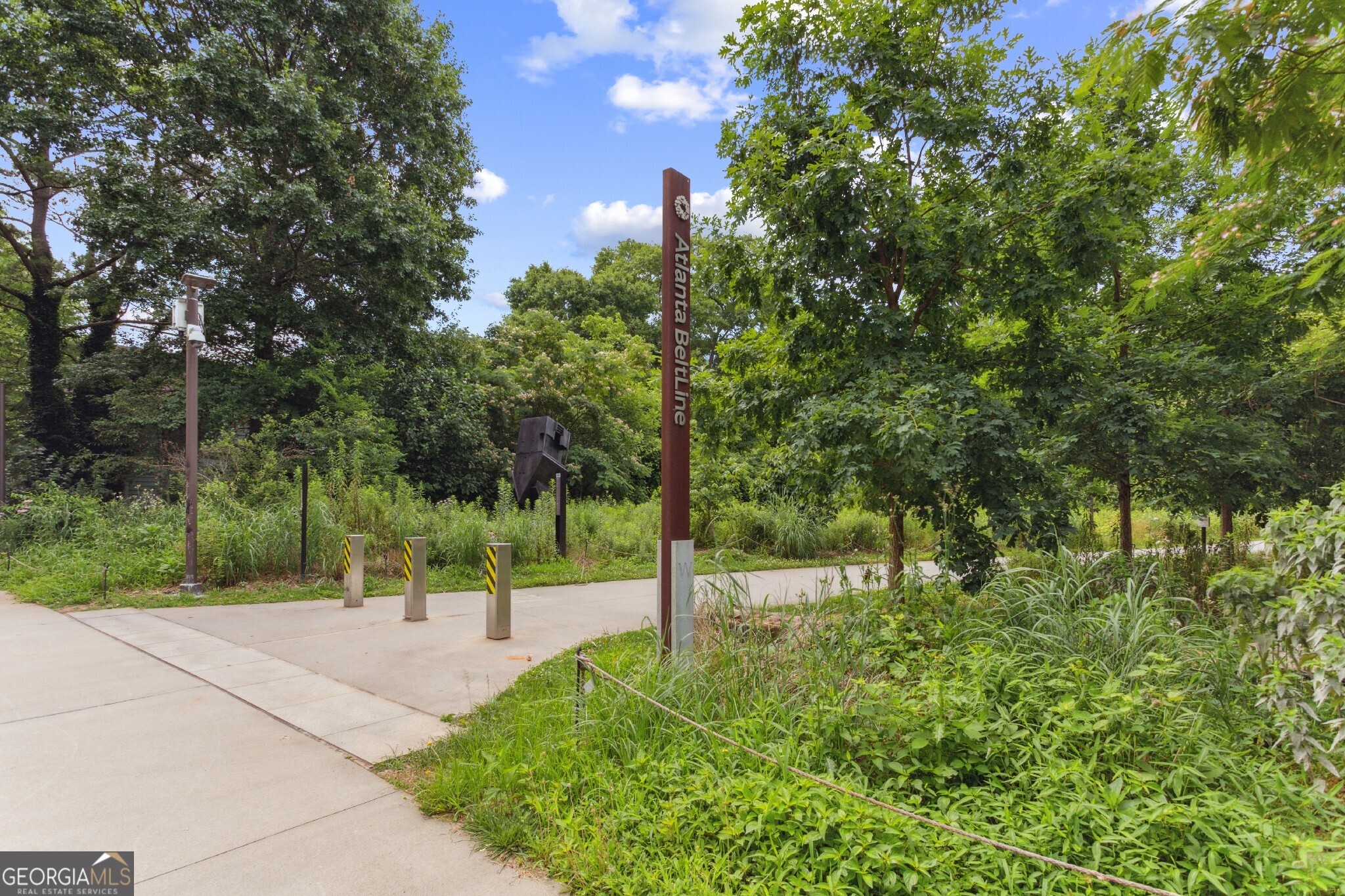 1024 Robert Smalls Way