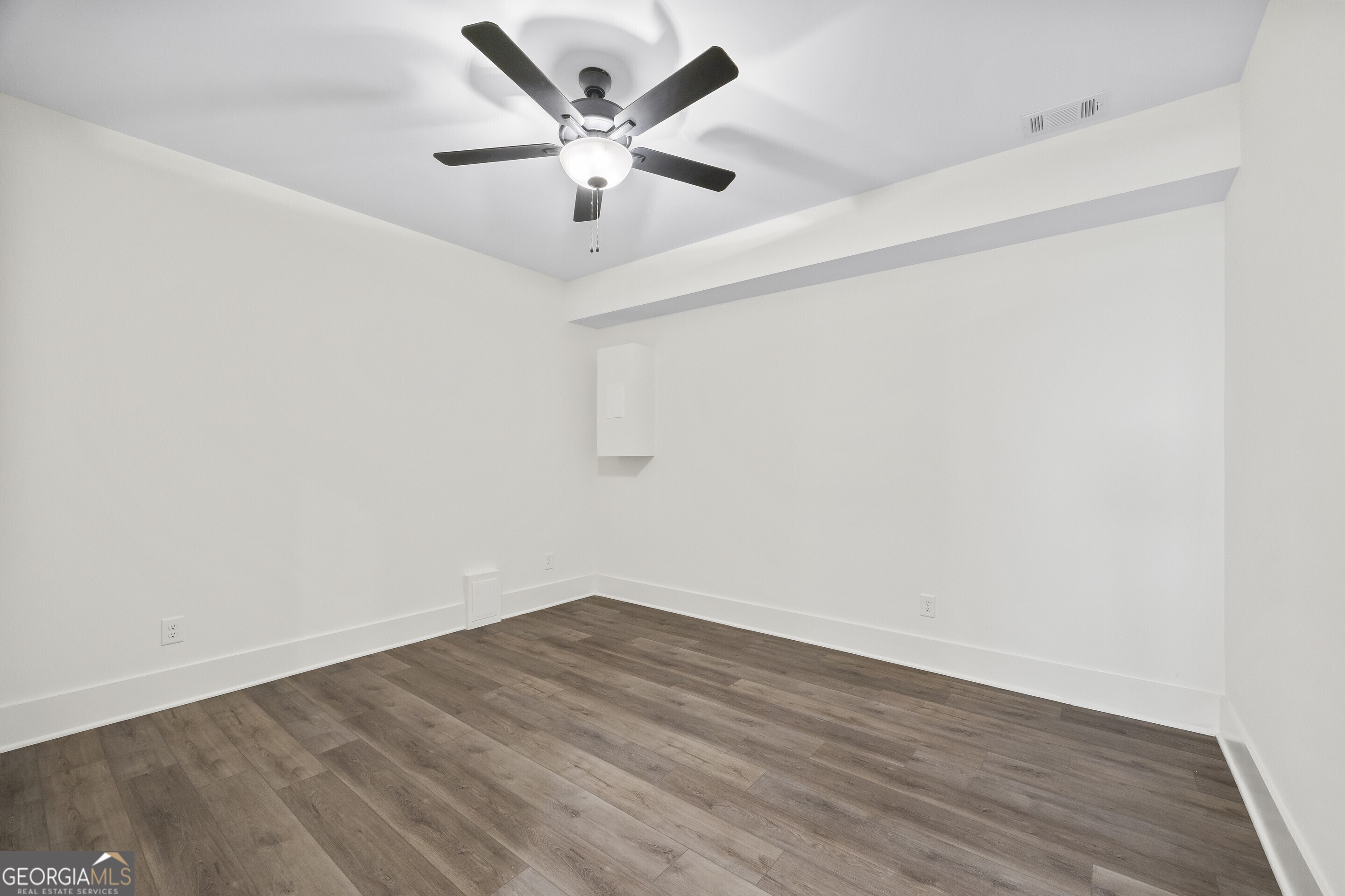 611 Foster Park Lane