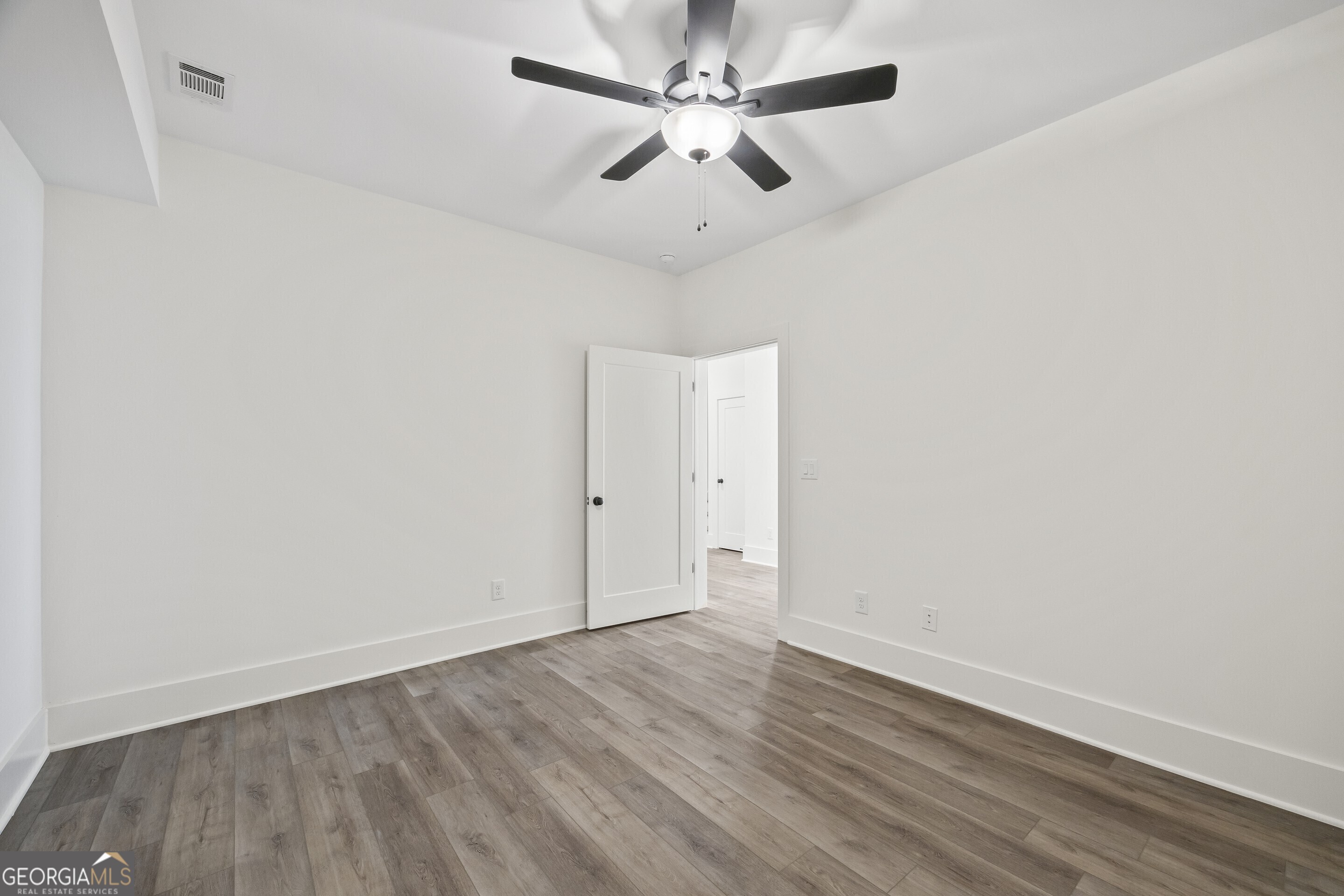 611 Foster Park Lane