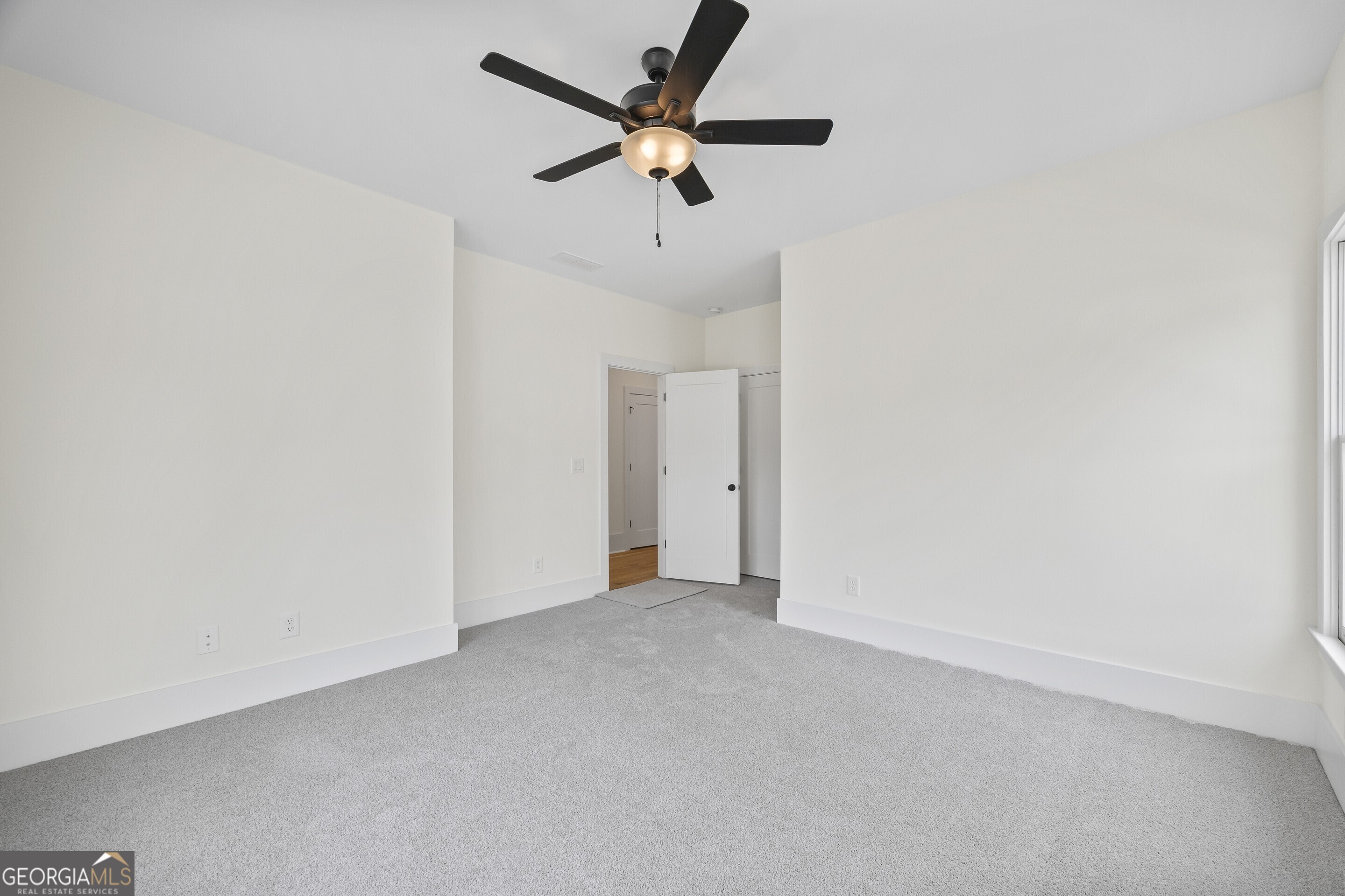 611 Foster Park Lane