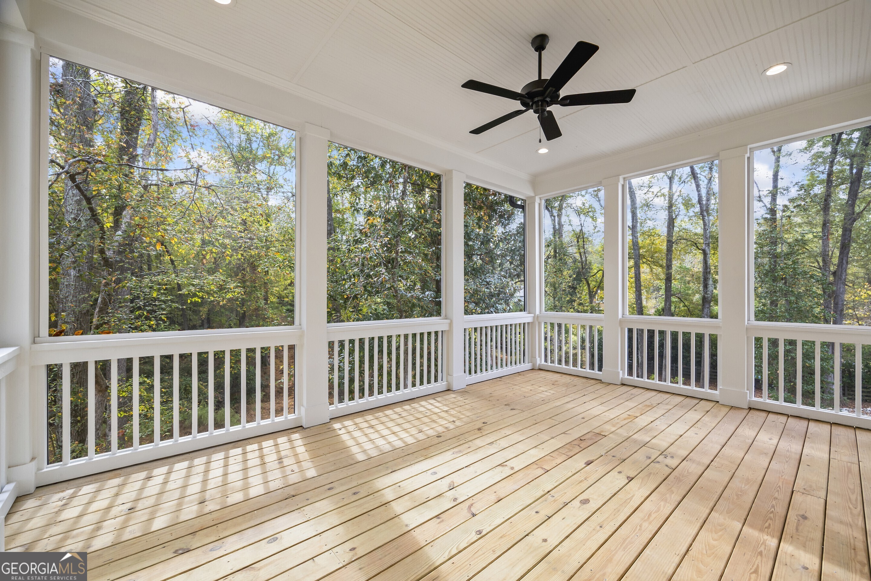 611 Foster Park Lane