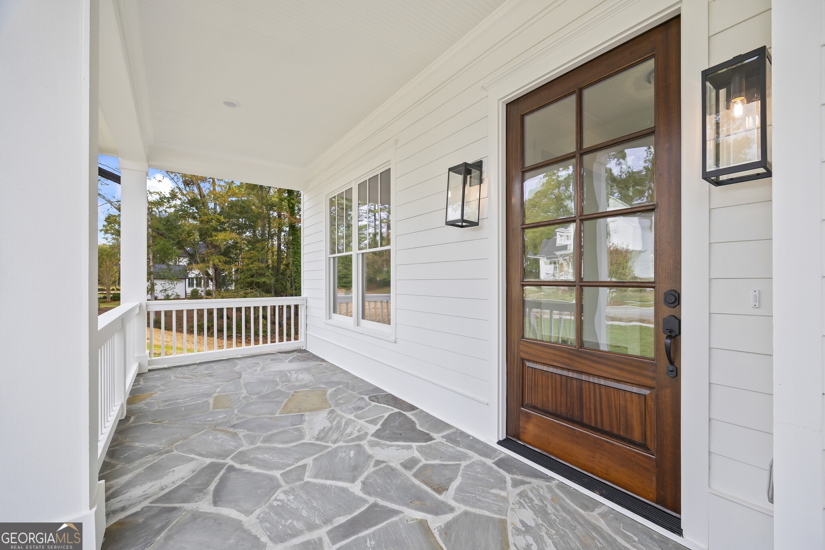 611 Foster Park Lane