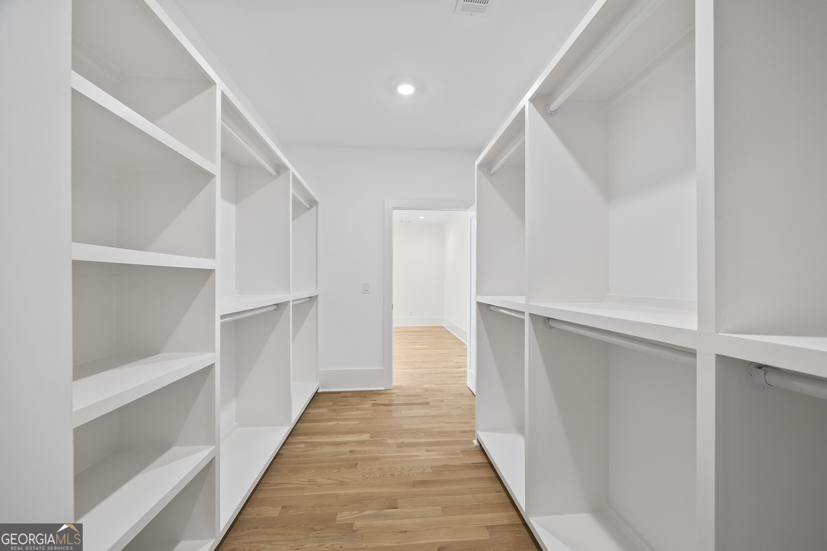 611 Foster Park Lane