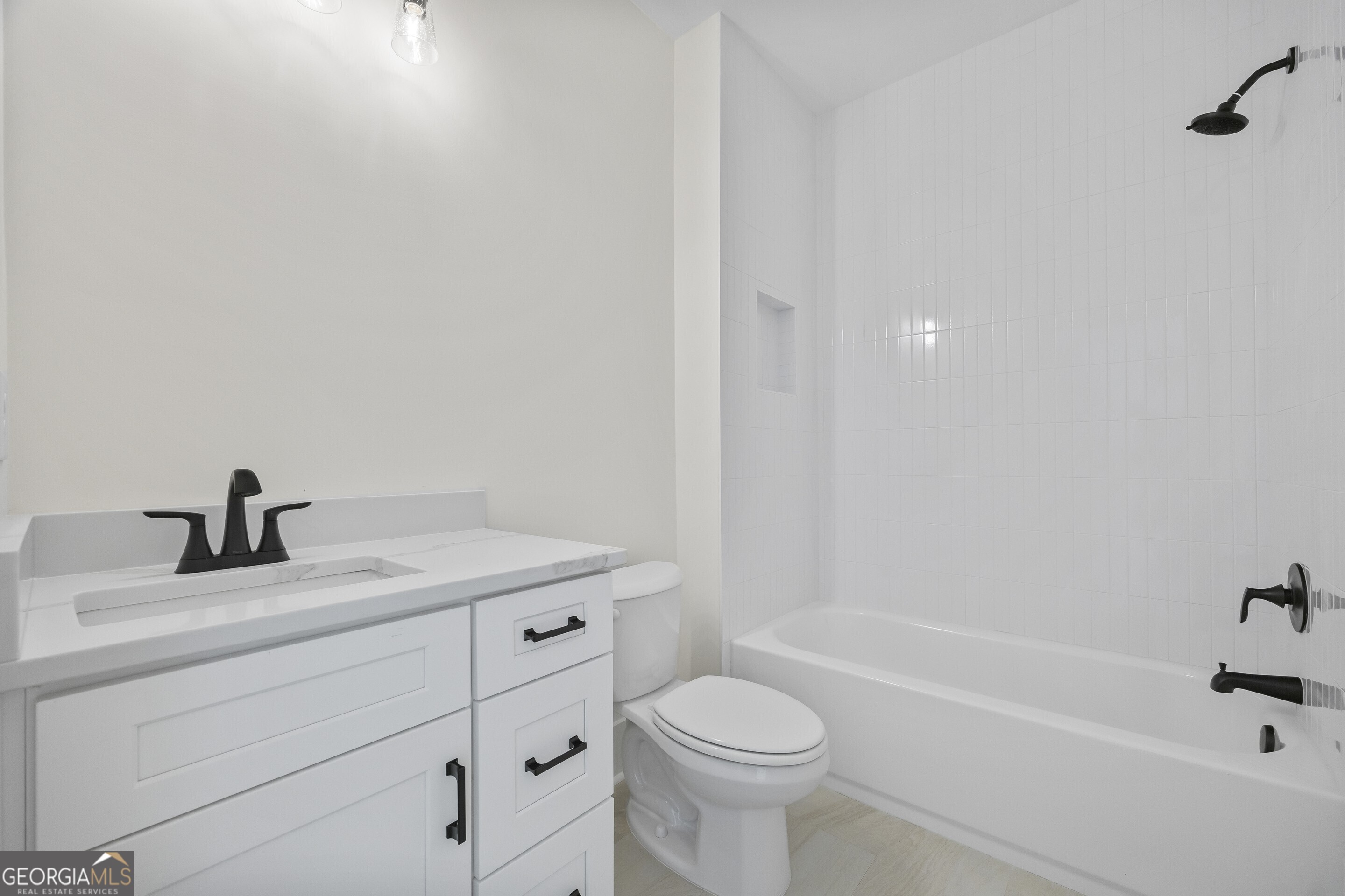 611 Foster Park Lane