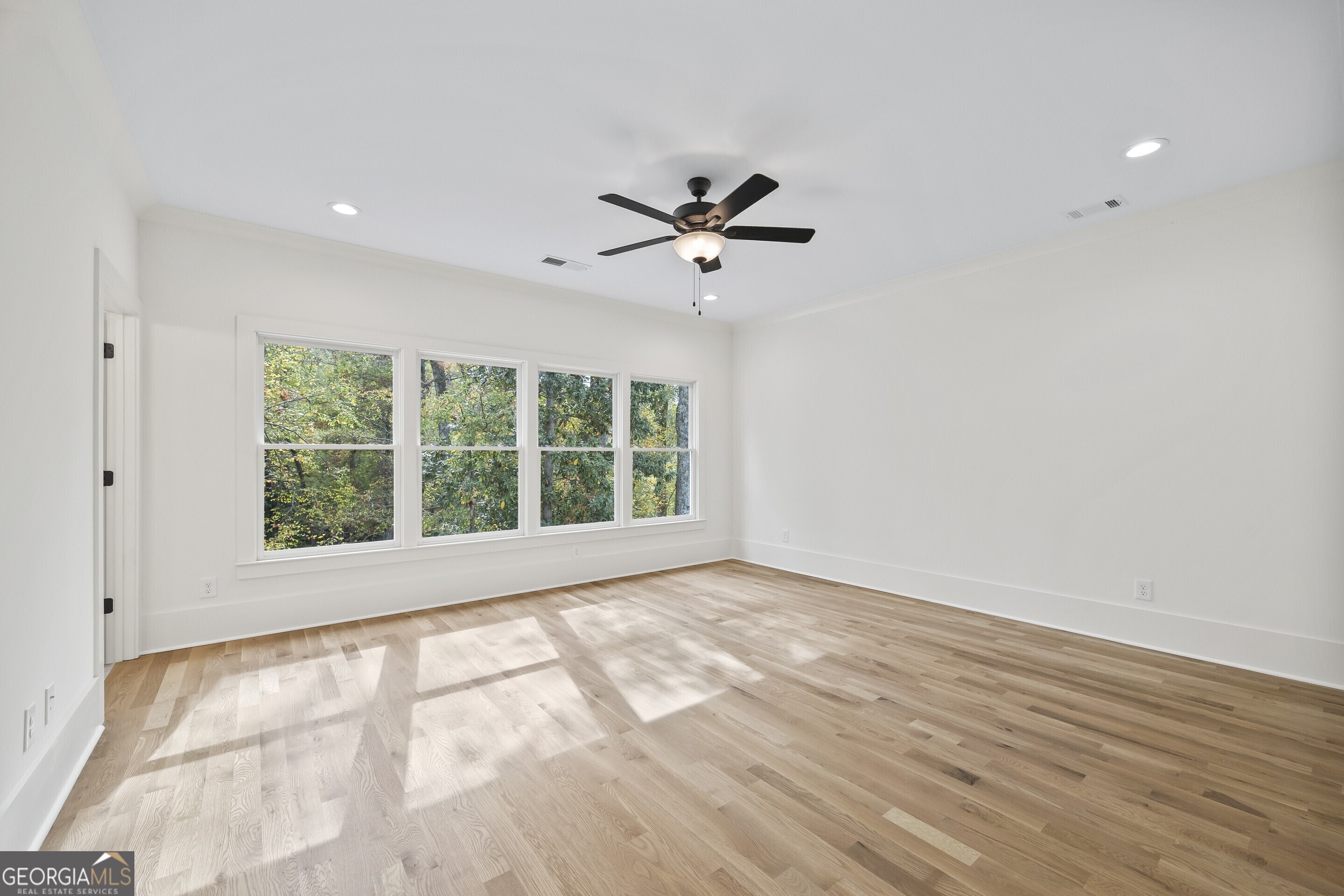 611 Foster Park Lane