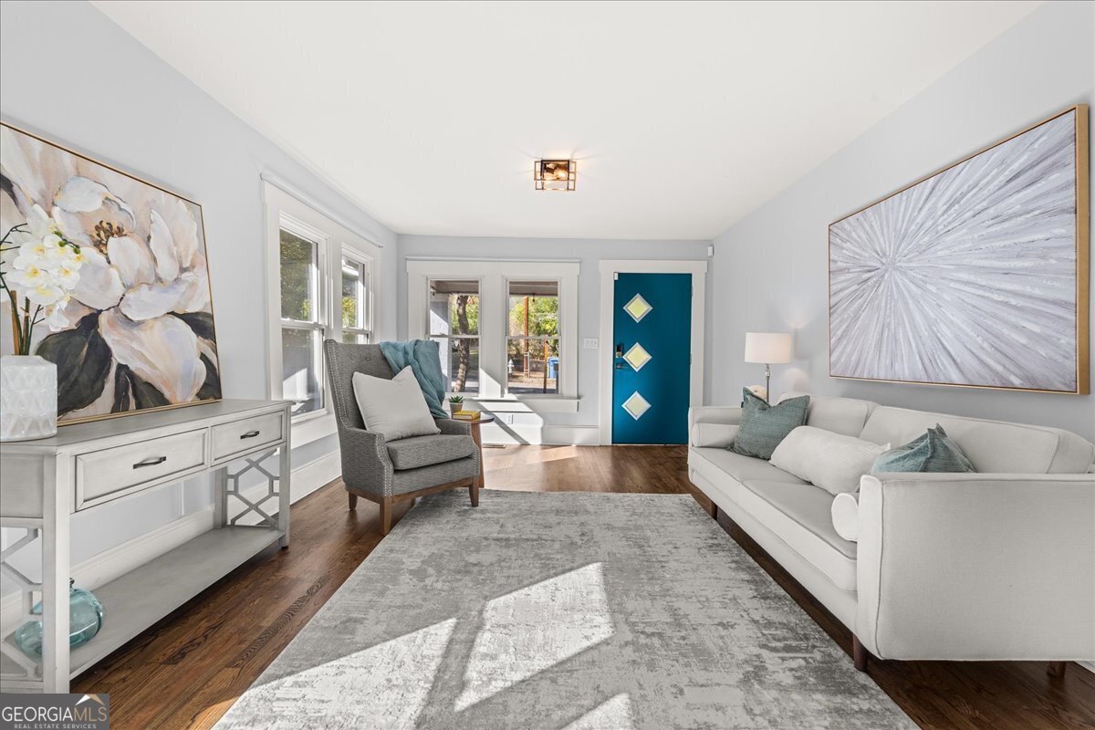 308 Mcpherson Place SE