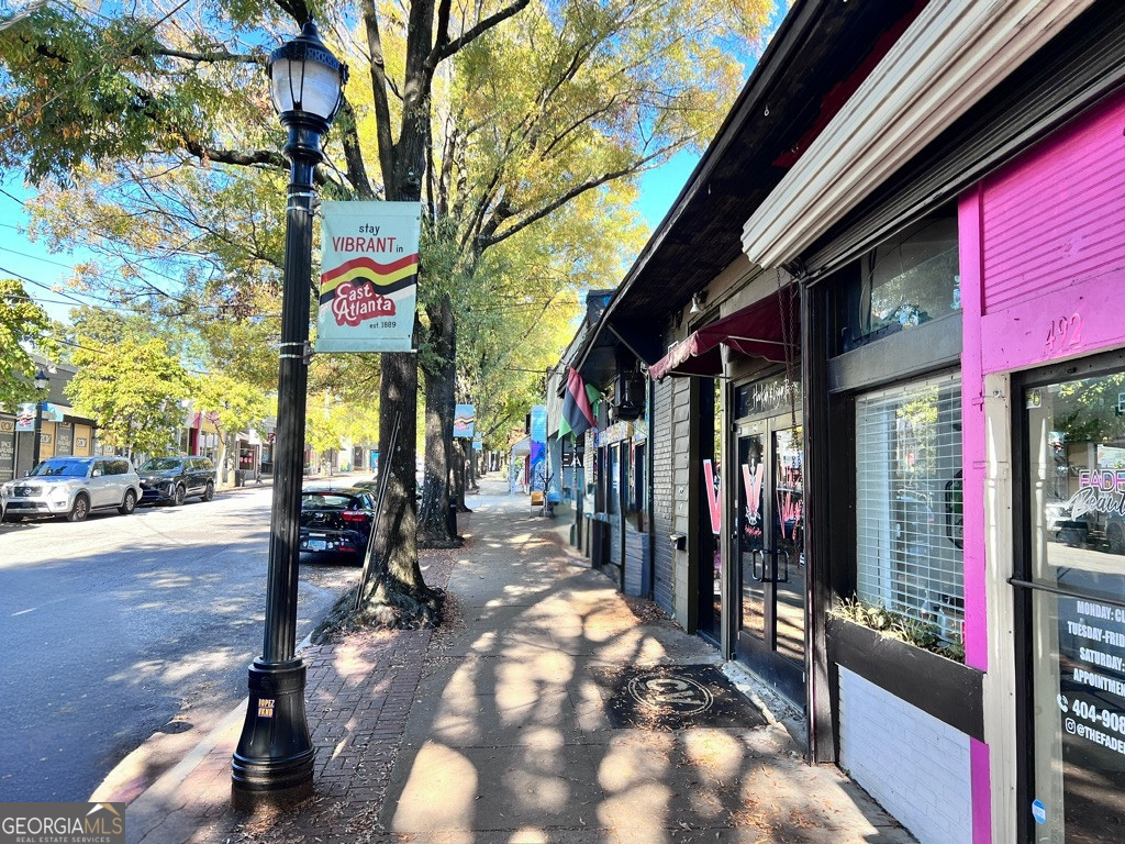 308 Mcpherson Place SE