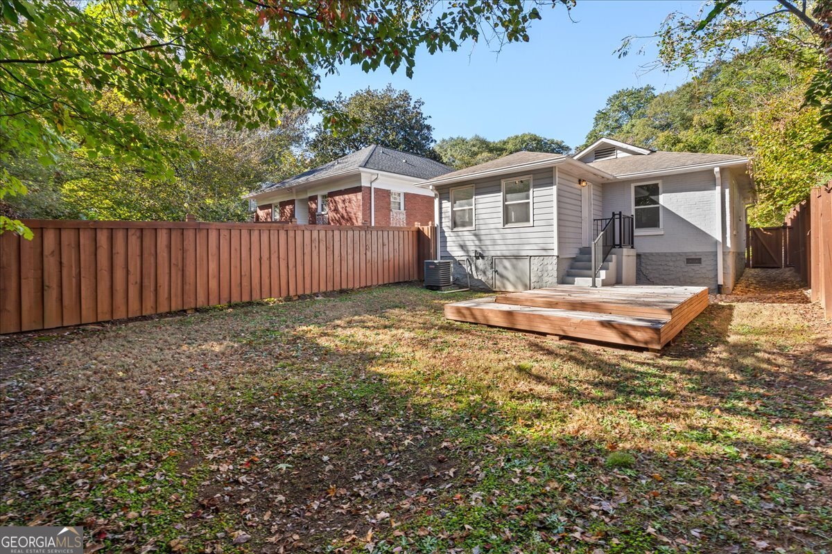 308 Mcpherson Place SE