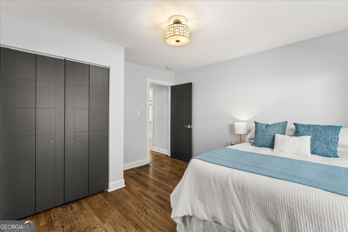 308 Mcpherson Place SE