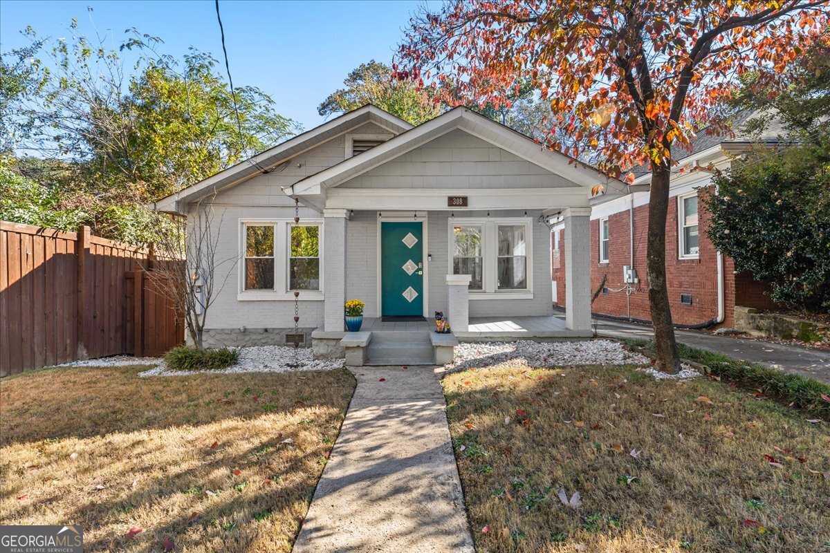 308 Mcpherson Place SE