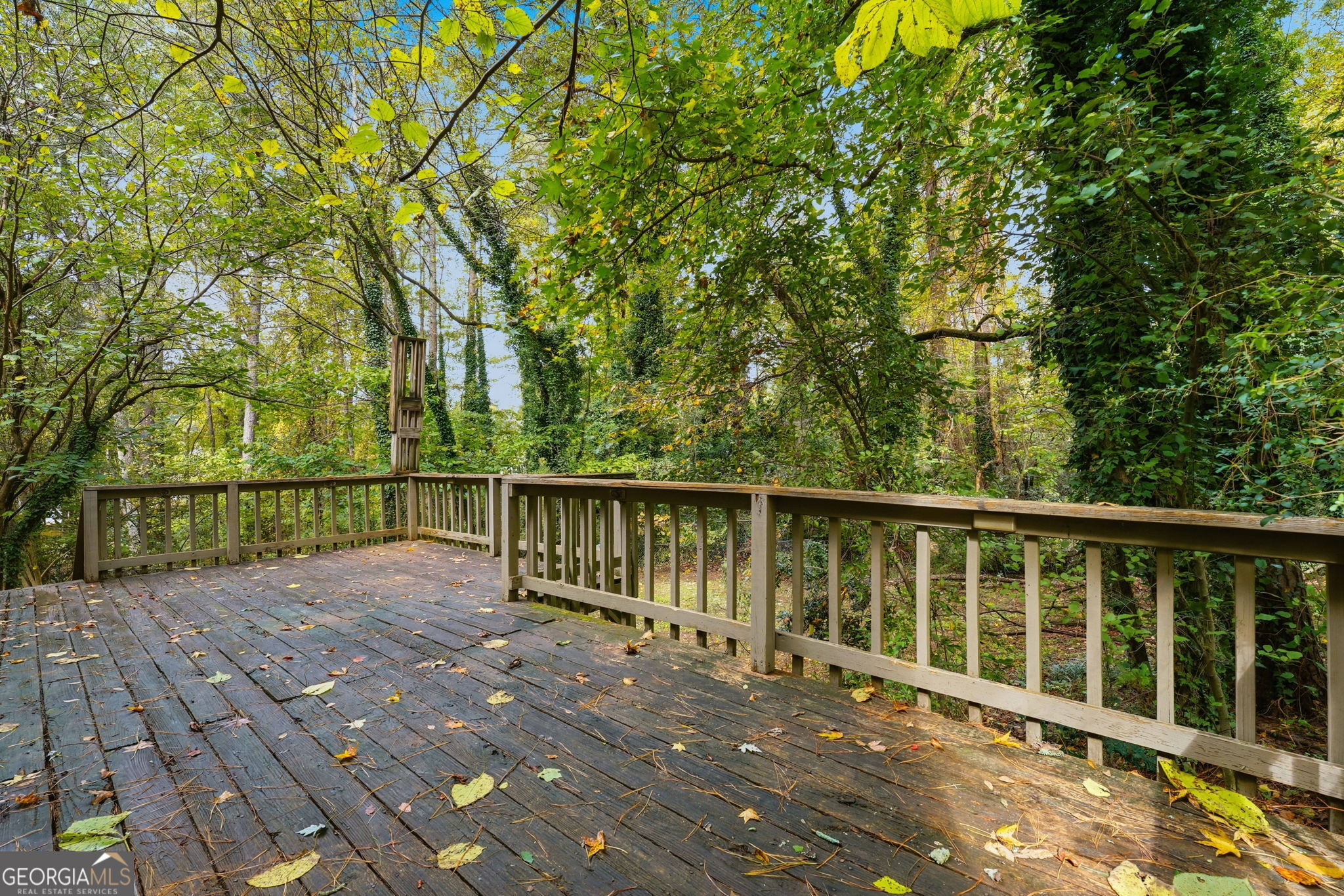 767 Starmist Court NE