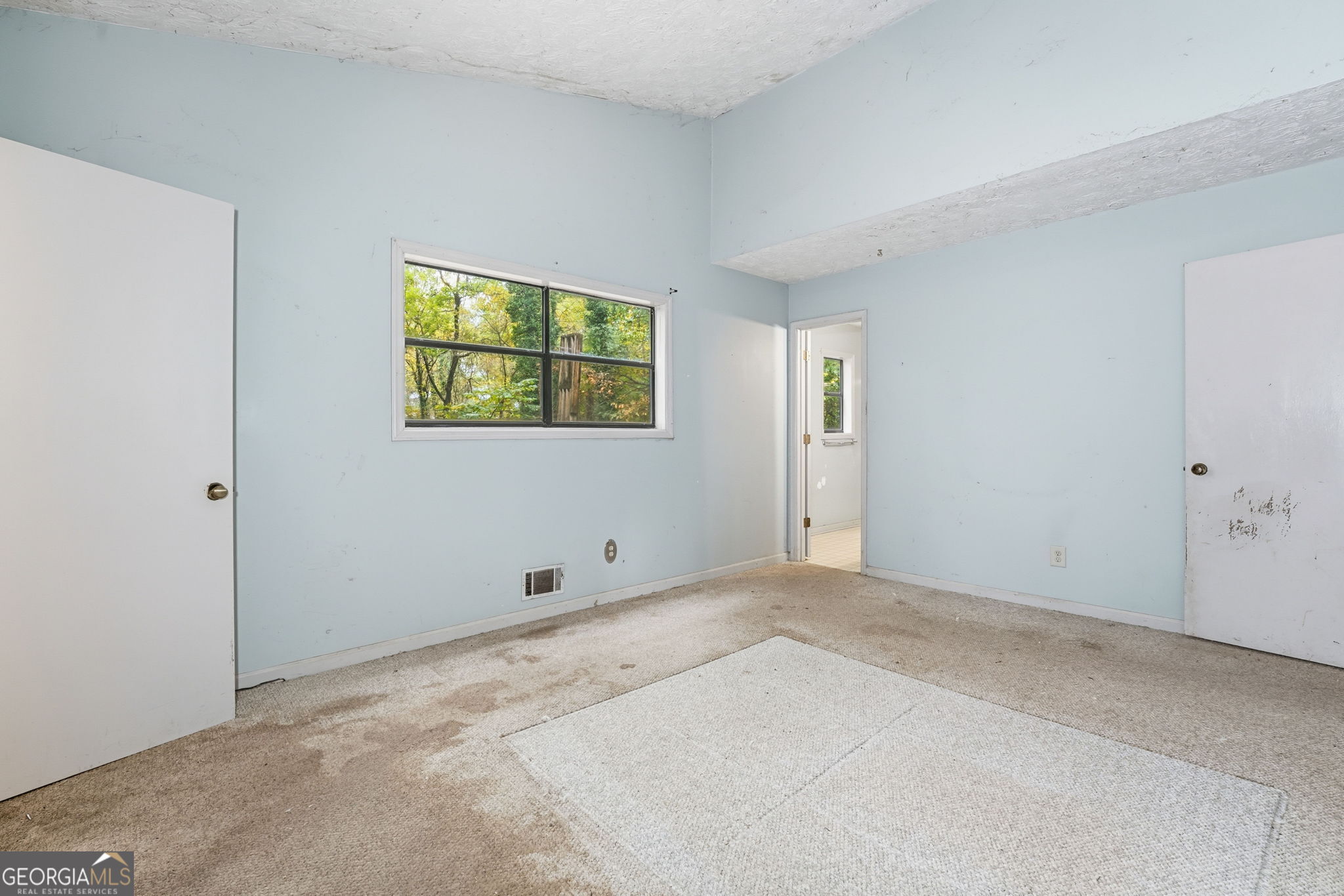 767 Starmist Court NE