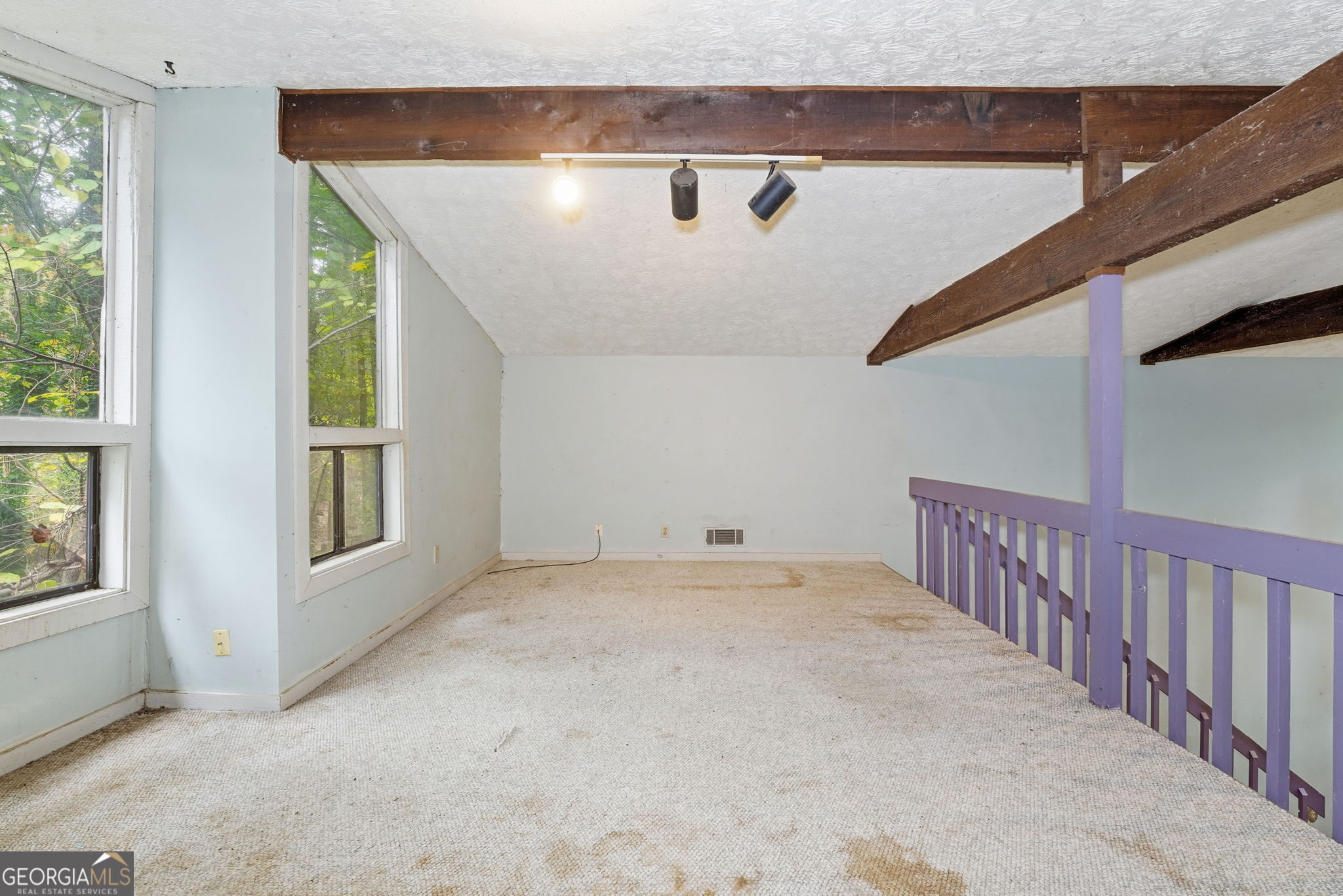 767 Starmist Court NE