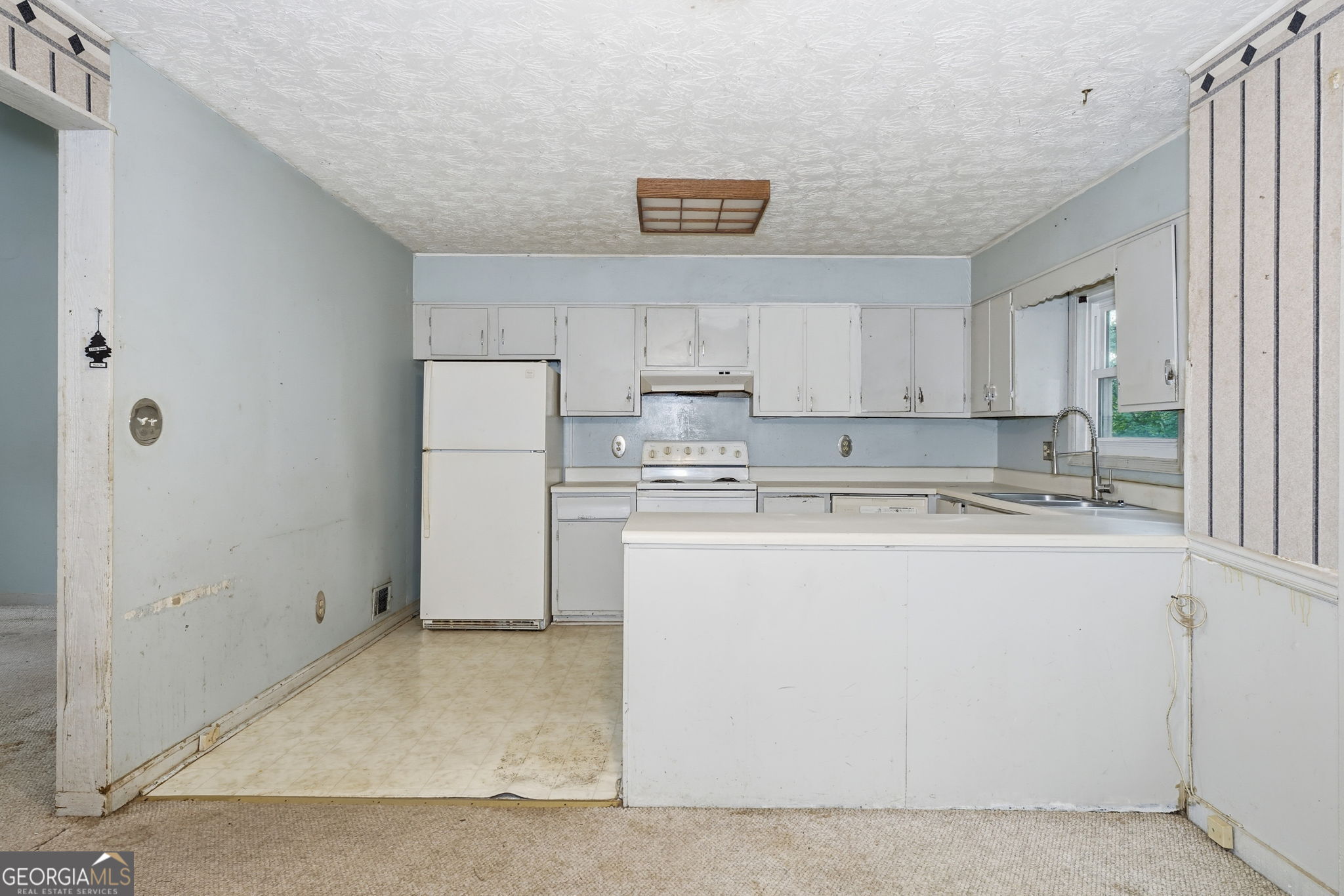 767 Starmist Court NE