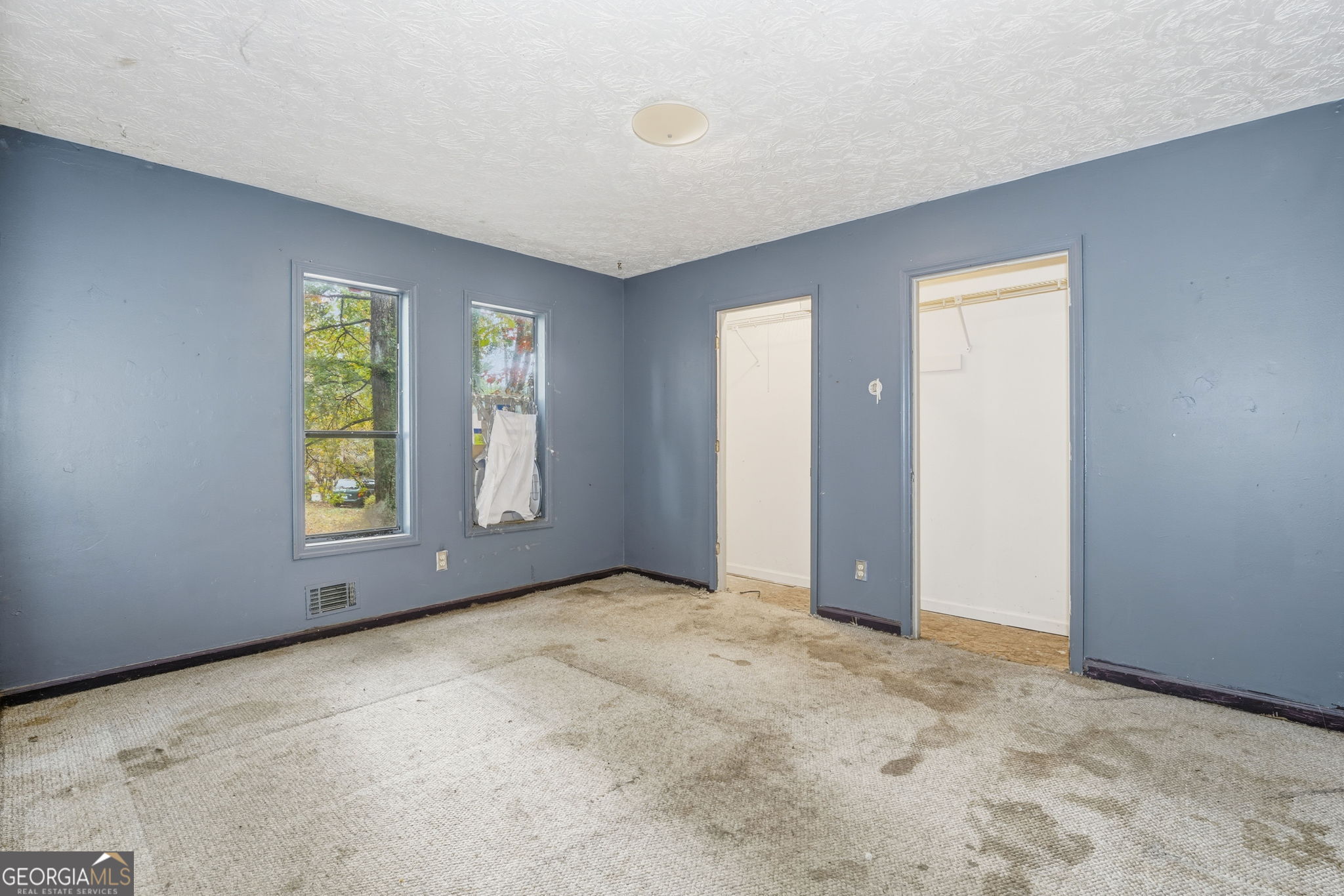 767 Starmist Court NE