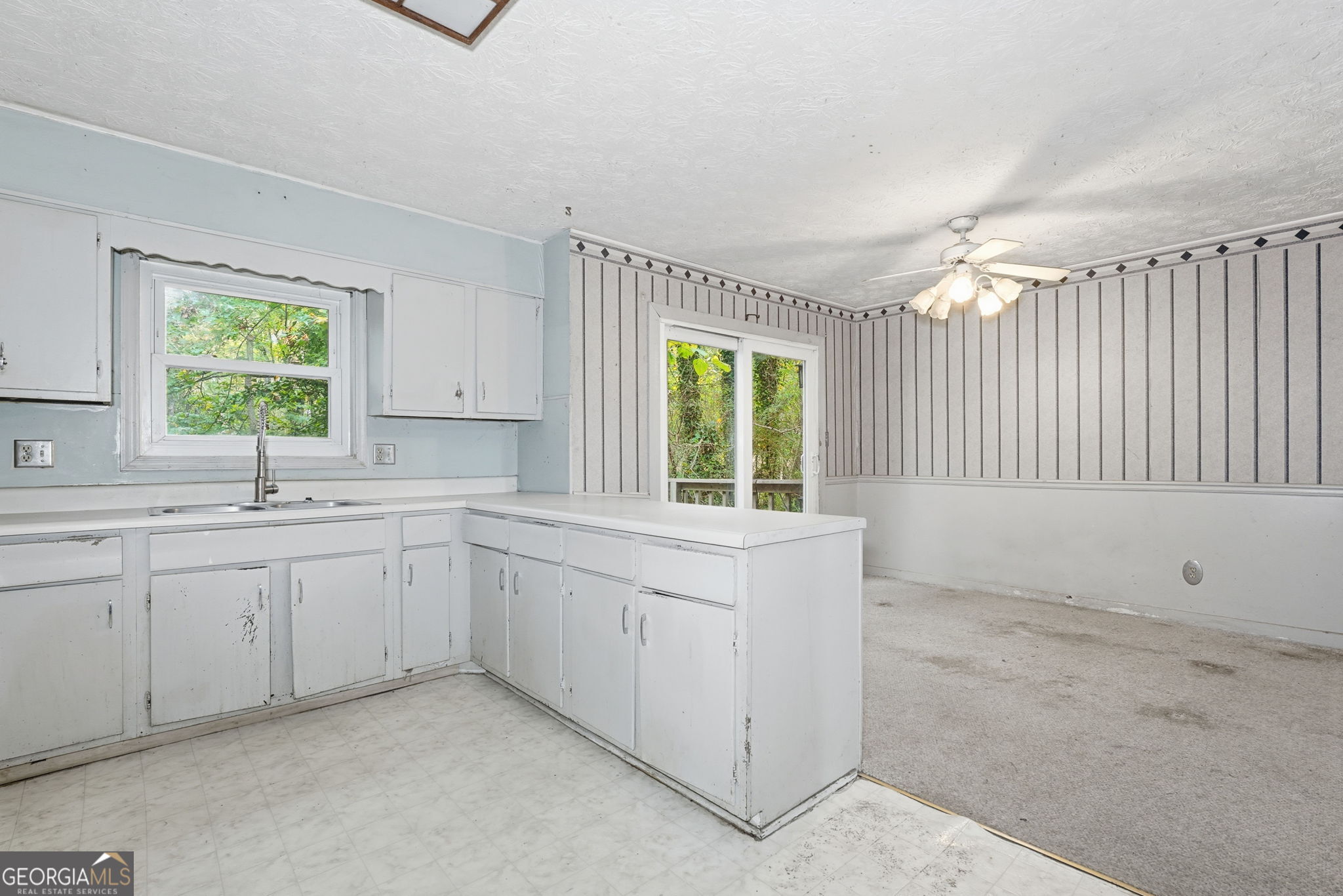 767 Starmist Court NE