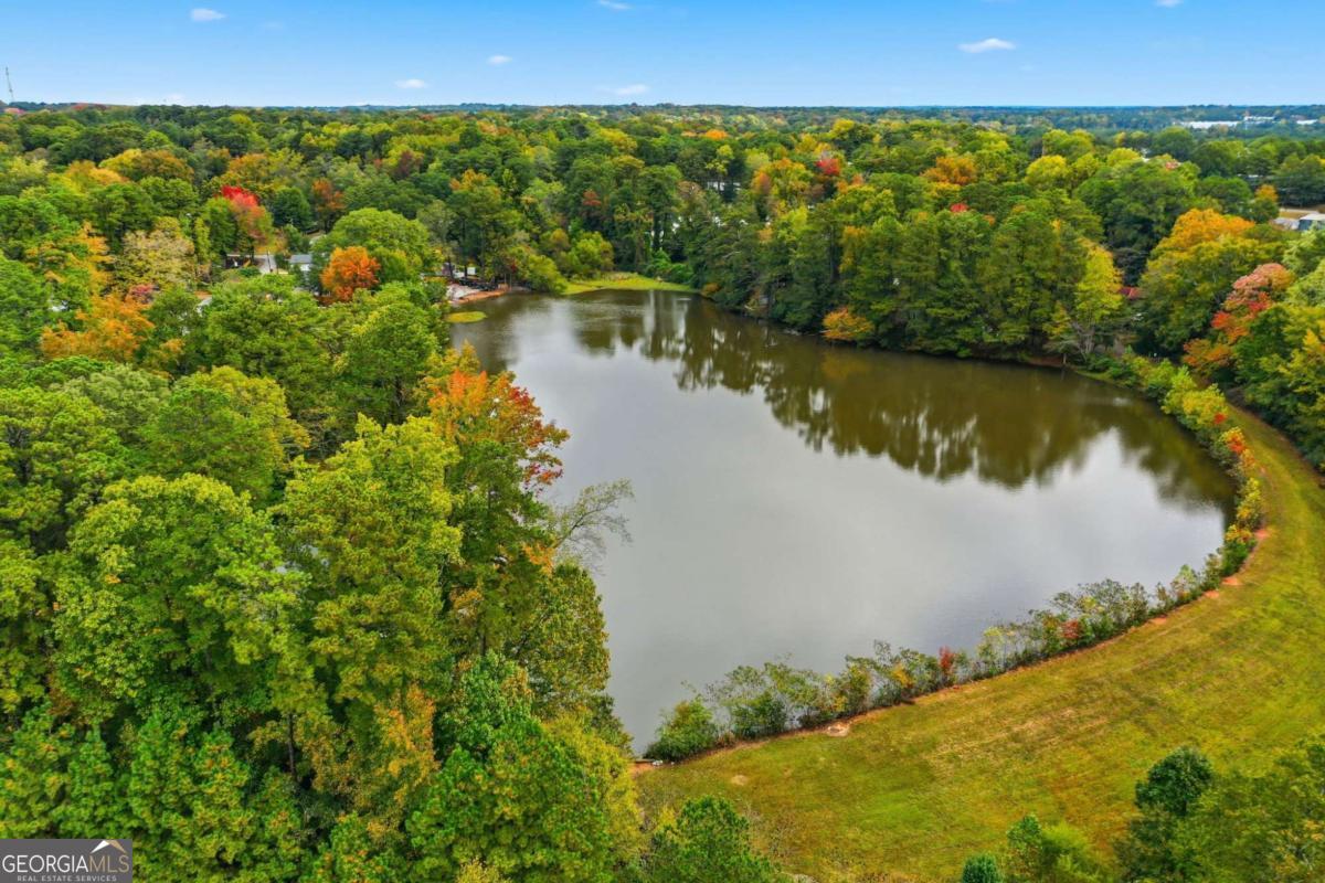 2441 Norwood Park Crossing