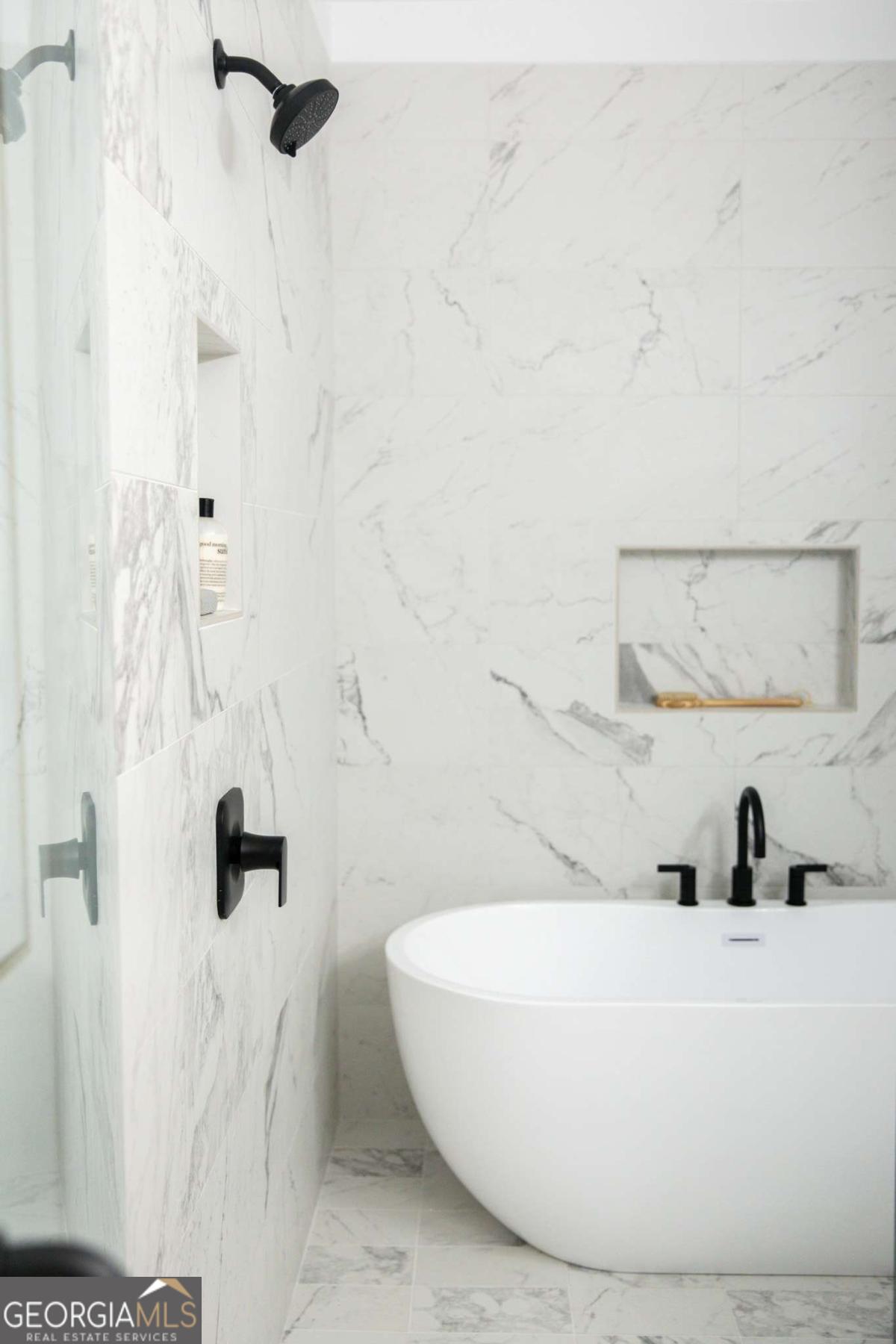 507 Casanova Street SE