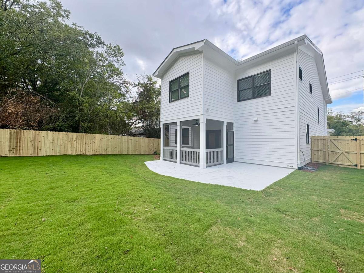 507 Casanova Street SE