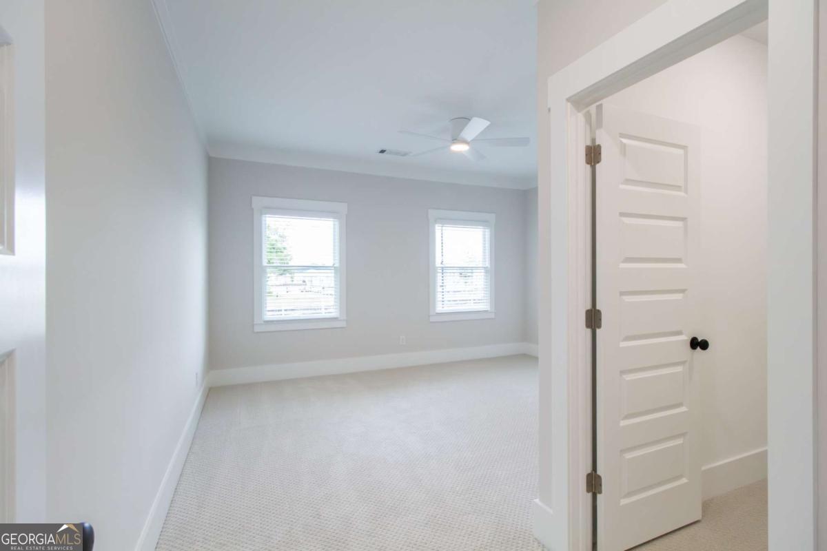 507 Casanova Street SE