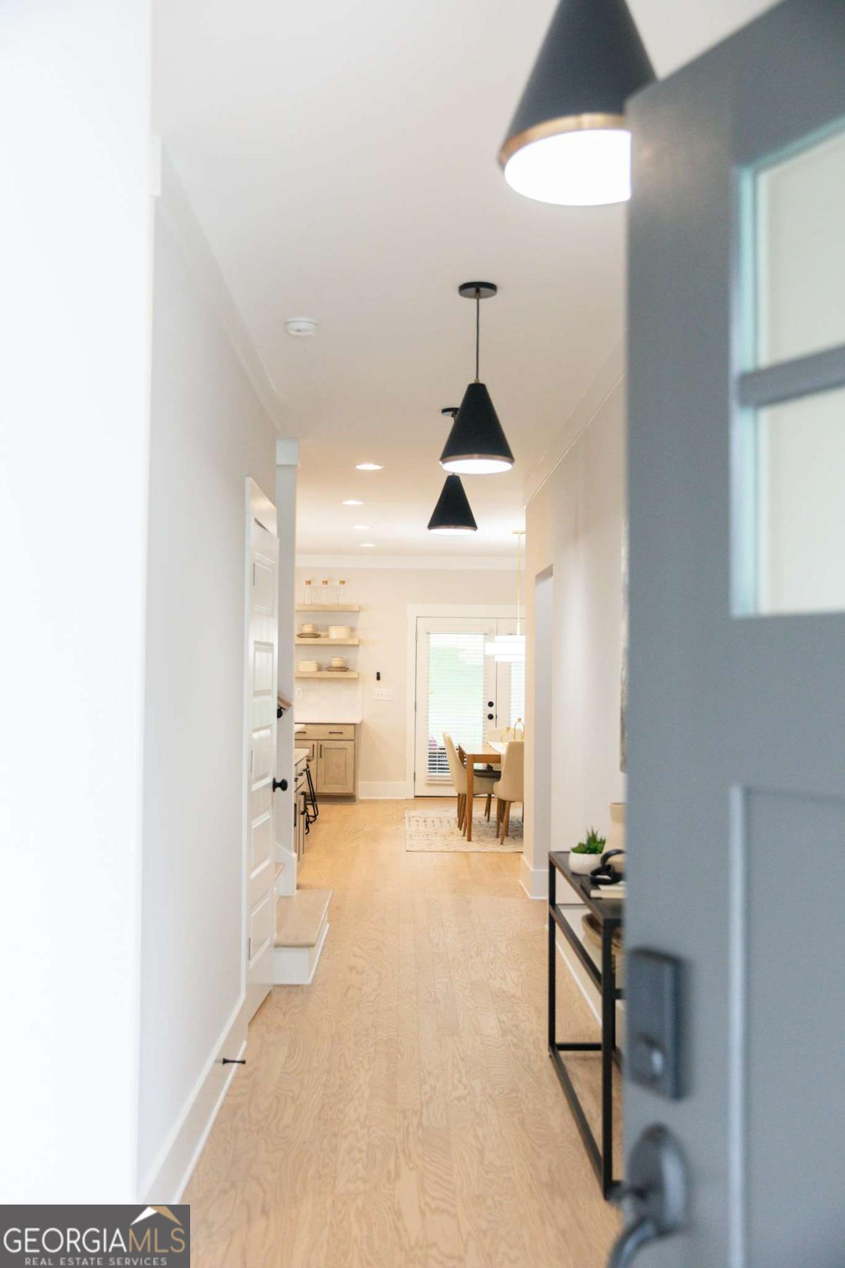 507 Casanova Street SE