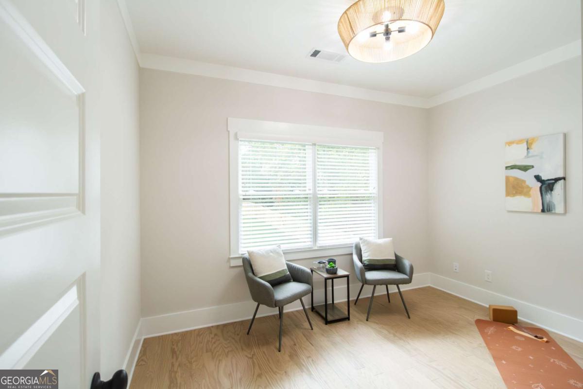 507 Casanova Street SE