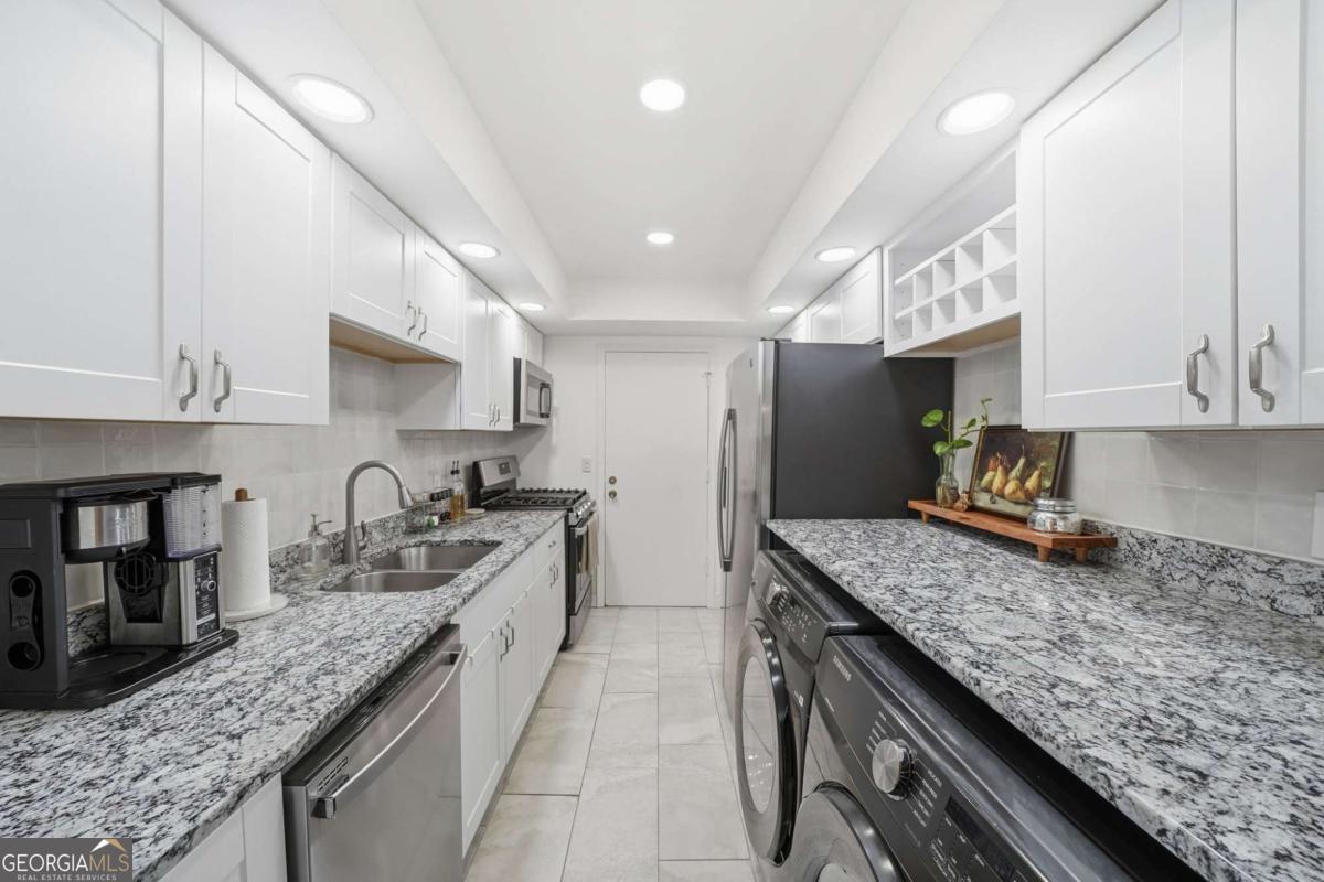 6851 Roswell Road # H29