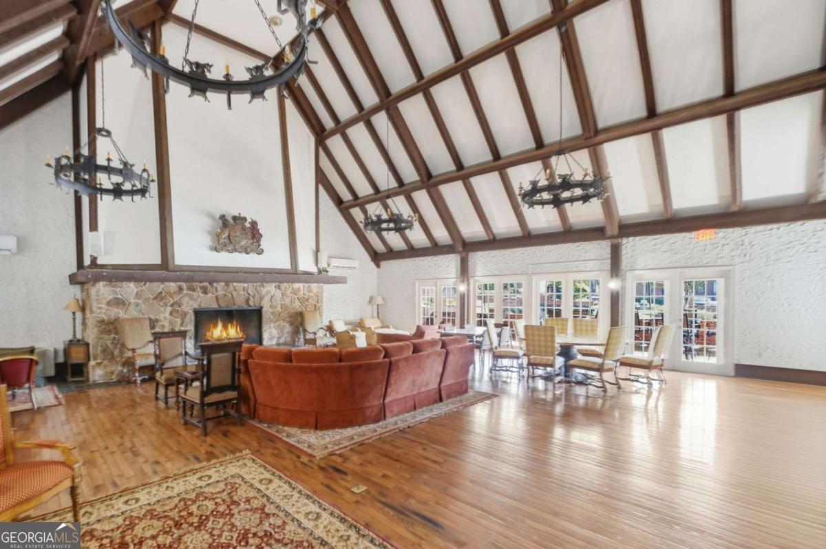 6851 Roswell Road # H29