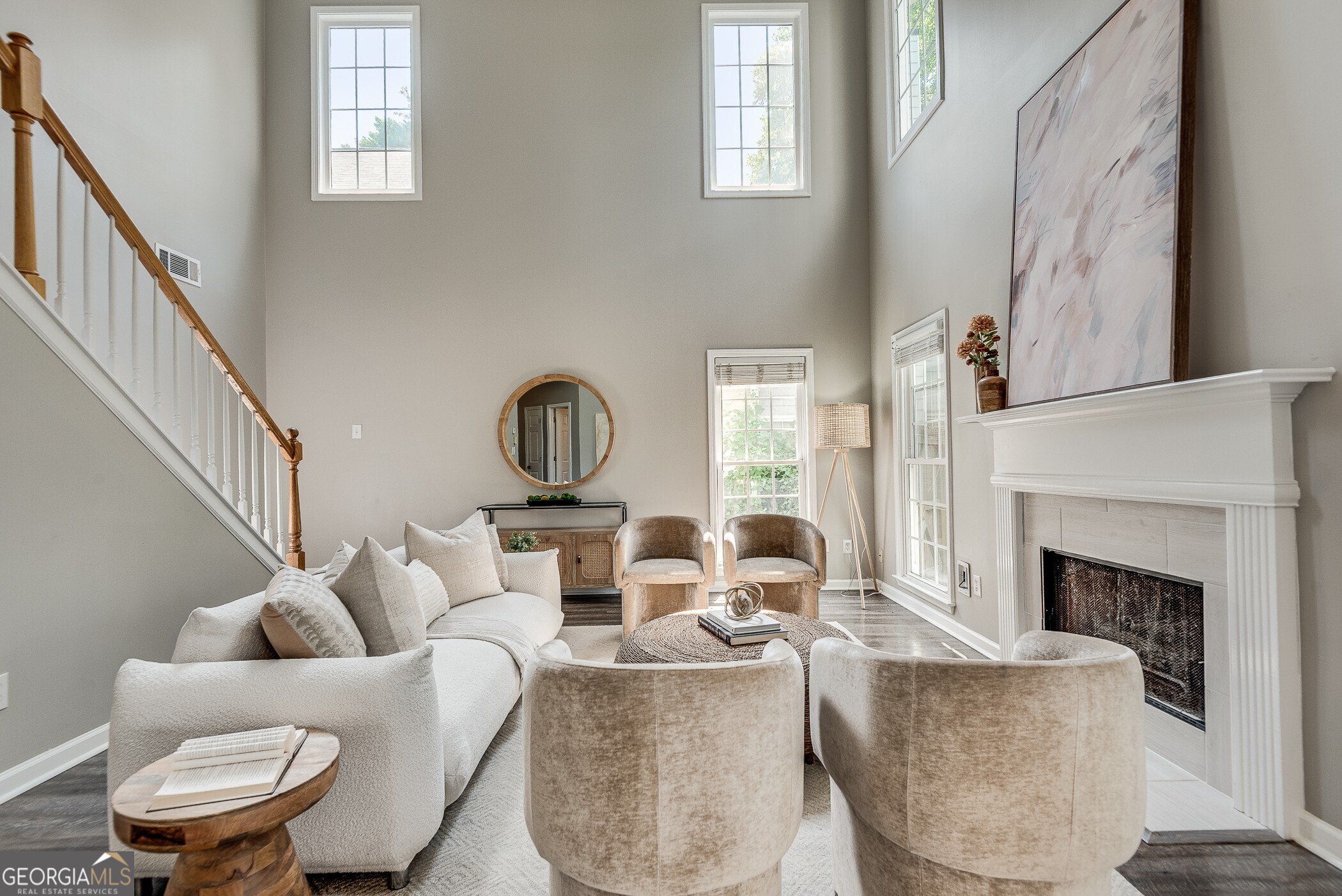 2251 N Shallowford Road