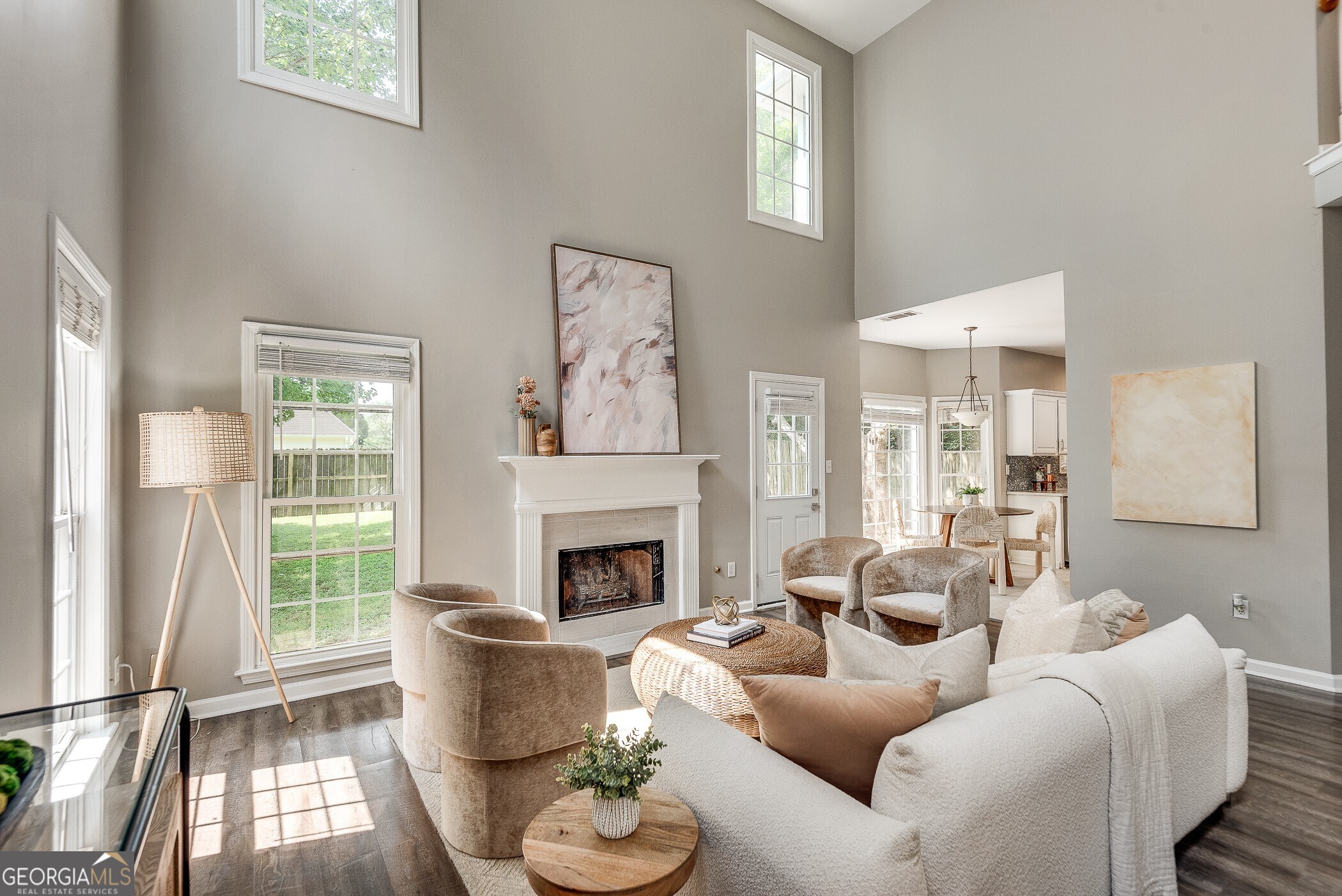 2251 N Shallowford Road