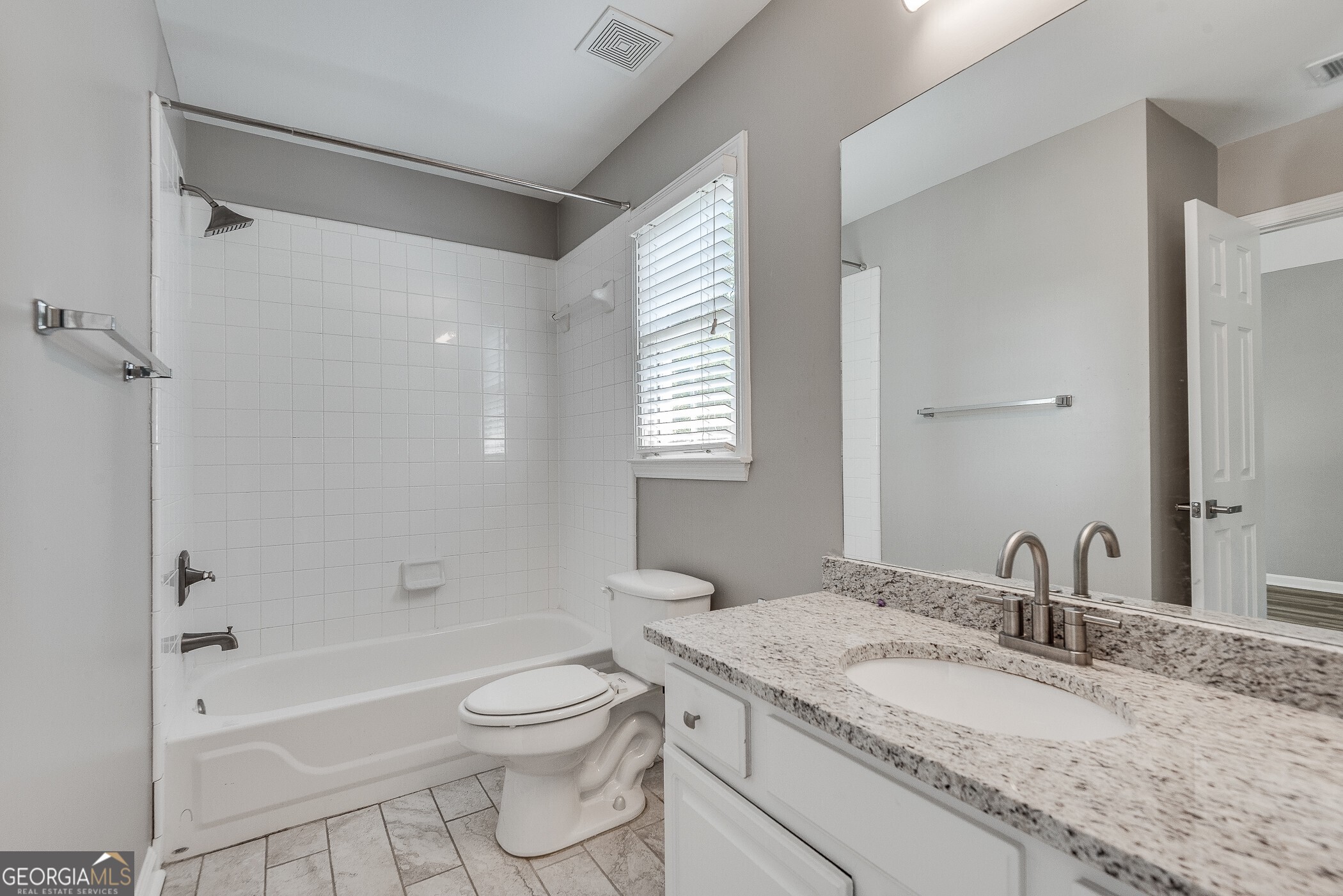 2251 N Shallowford Road