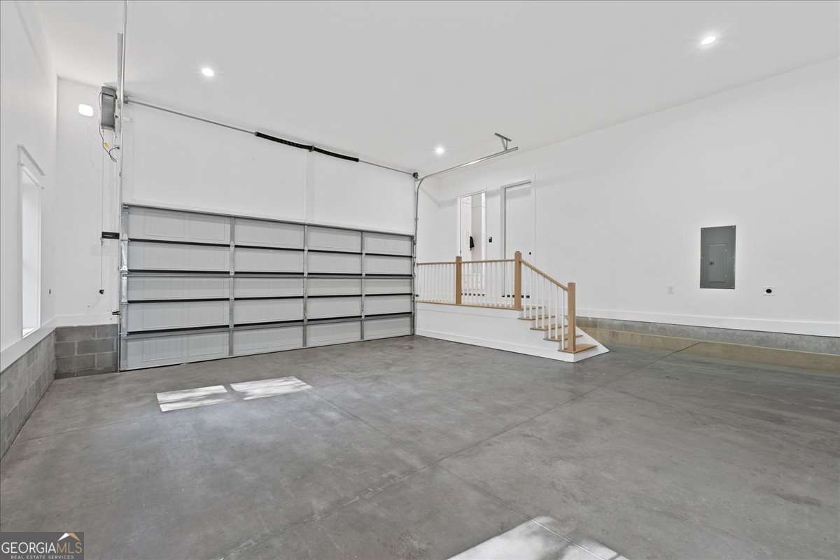 247 Greenwood Circle