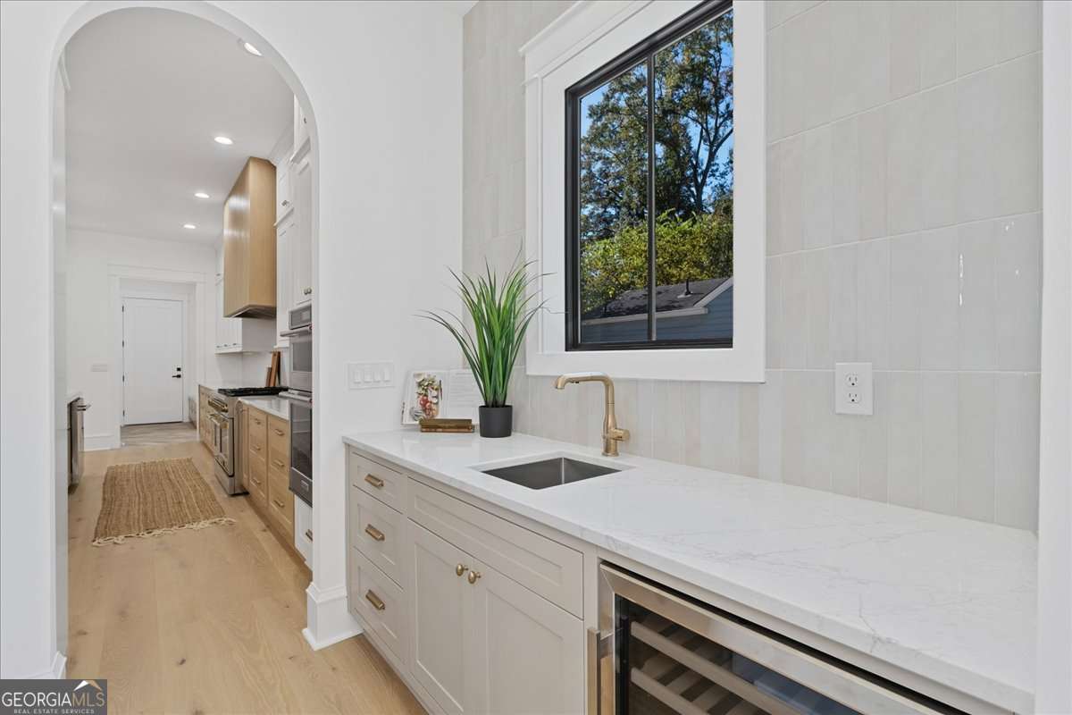 247 Greenwood Circle