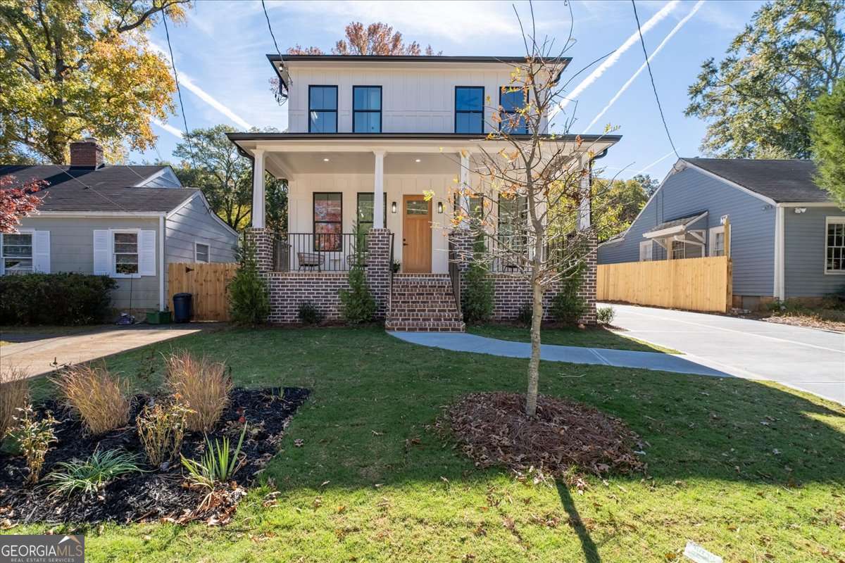 247 Greenwood Circle