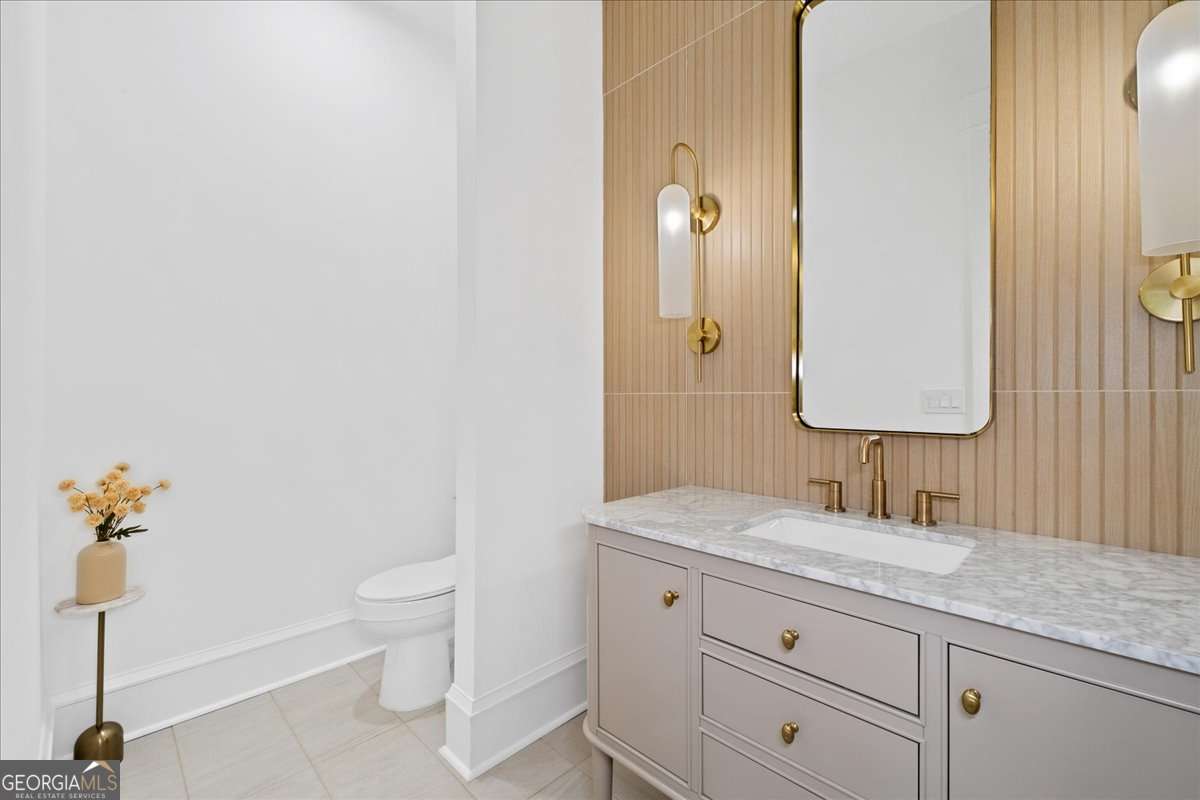 247 Greenwood Circle