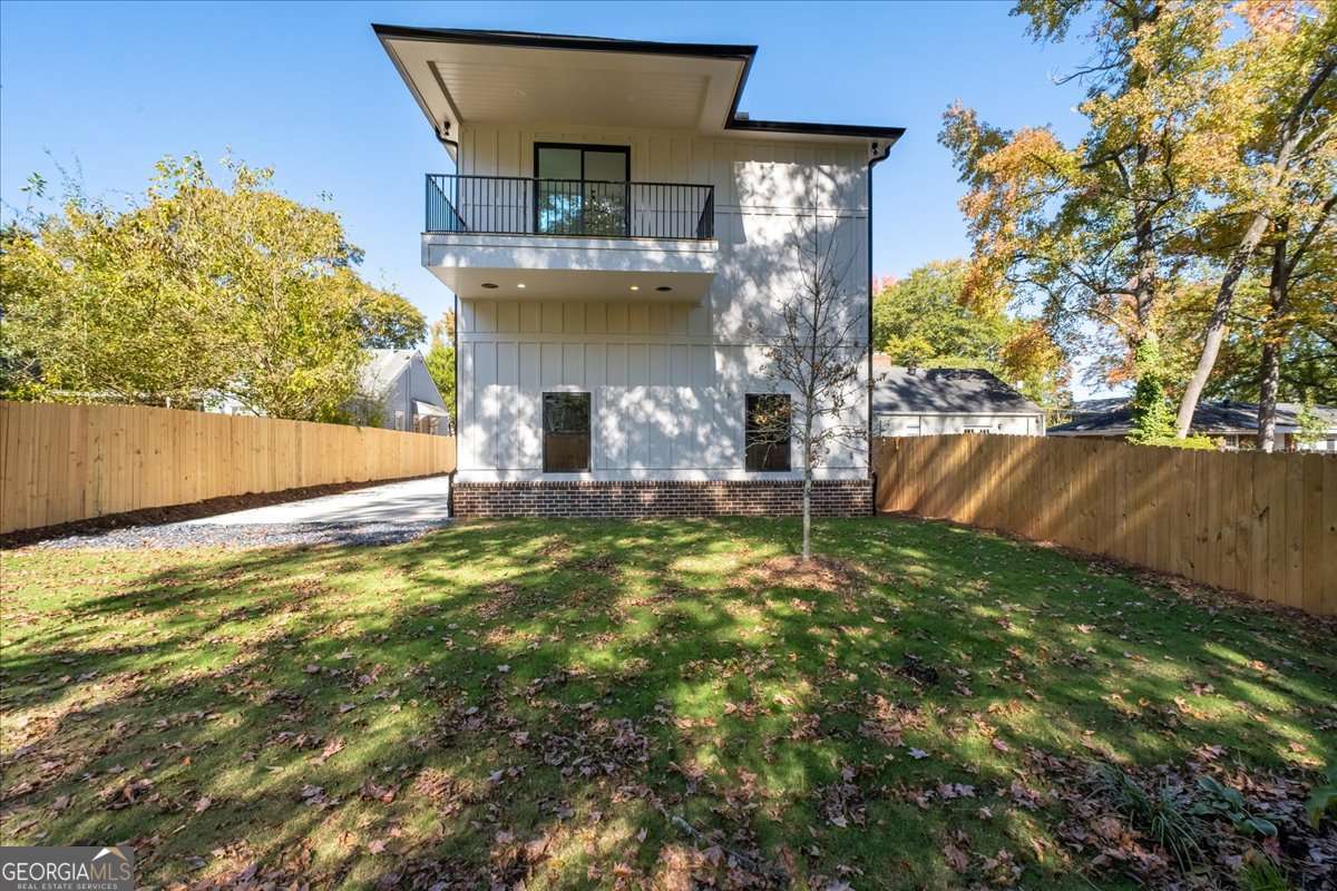 247 Greenwood Circle