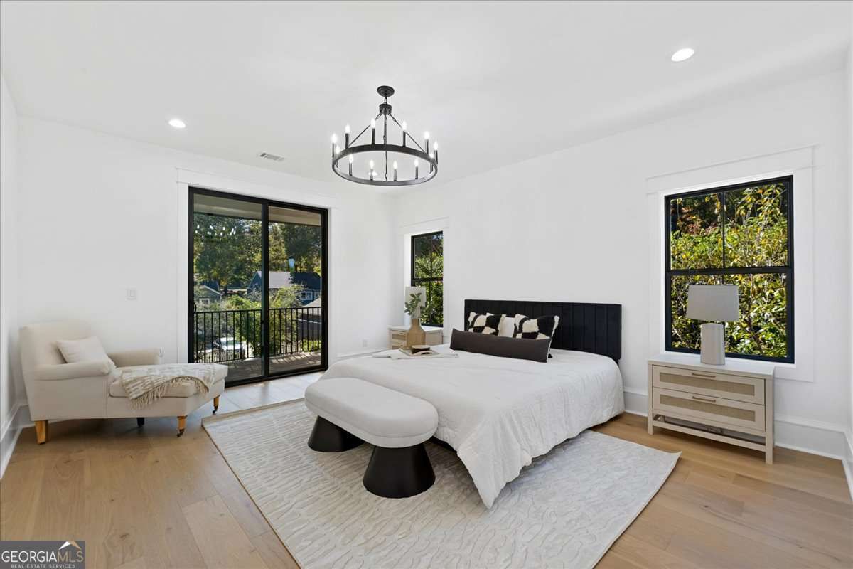 247 Greenwood Circle