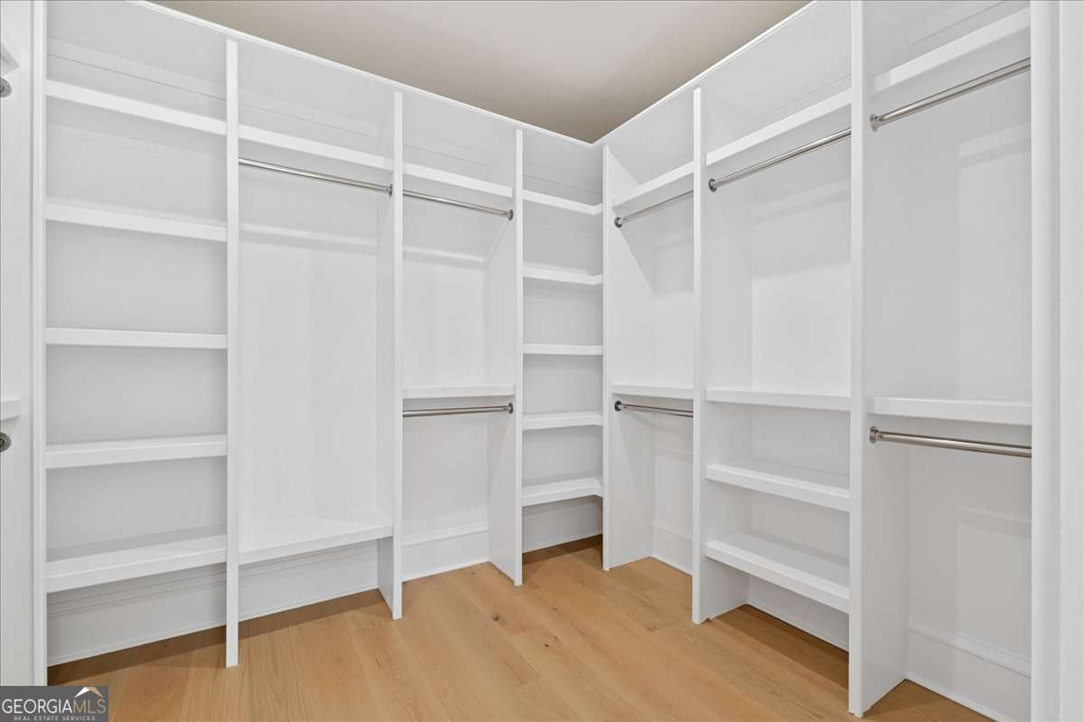 247 Greenwood Circle