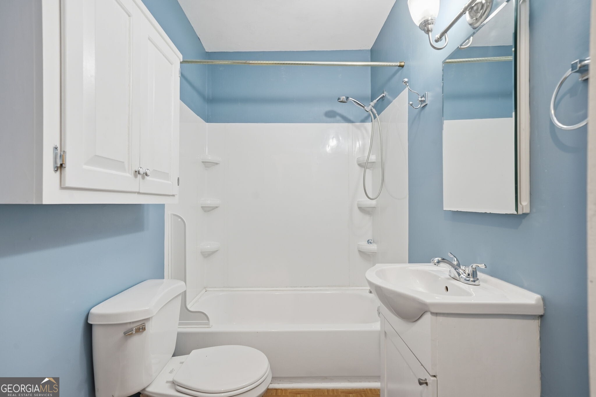 2518 Pine Lake Place