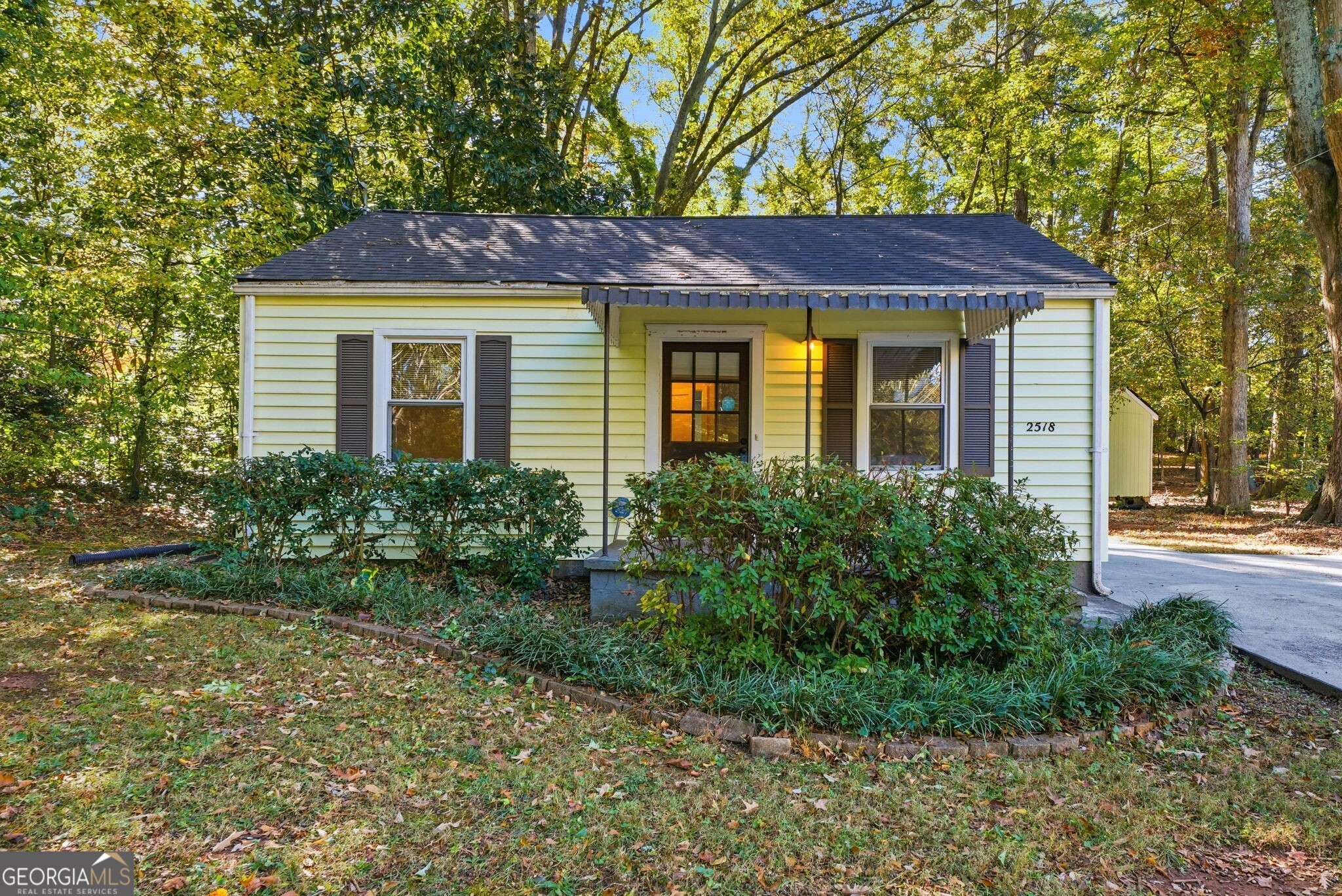 2518 Pine Lake Place