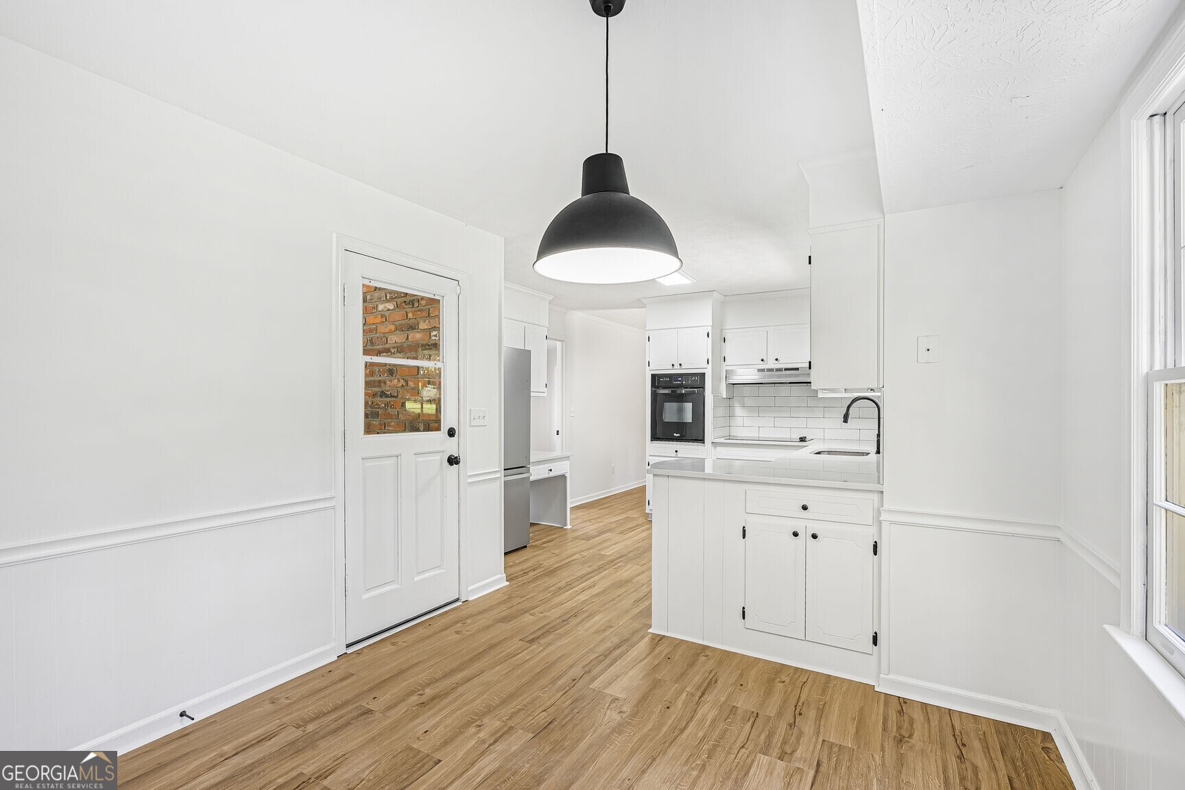 483 Rollingwood Drive