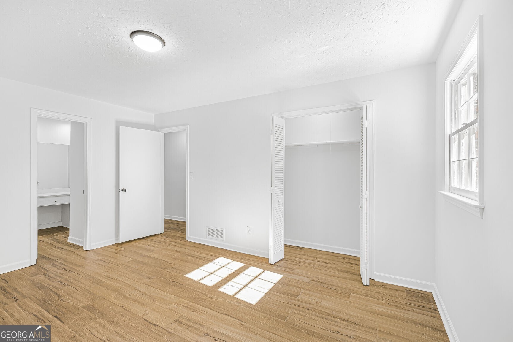 483 Rollingwood Drive