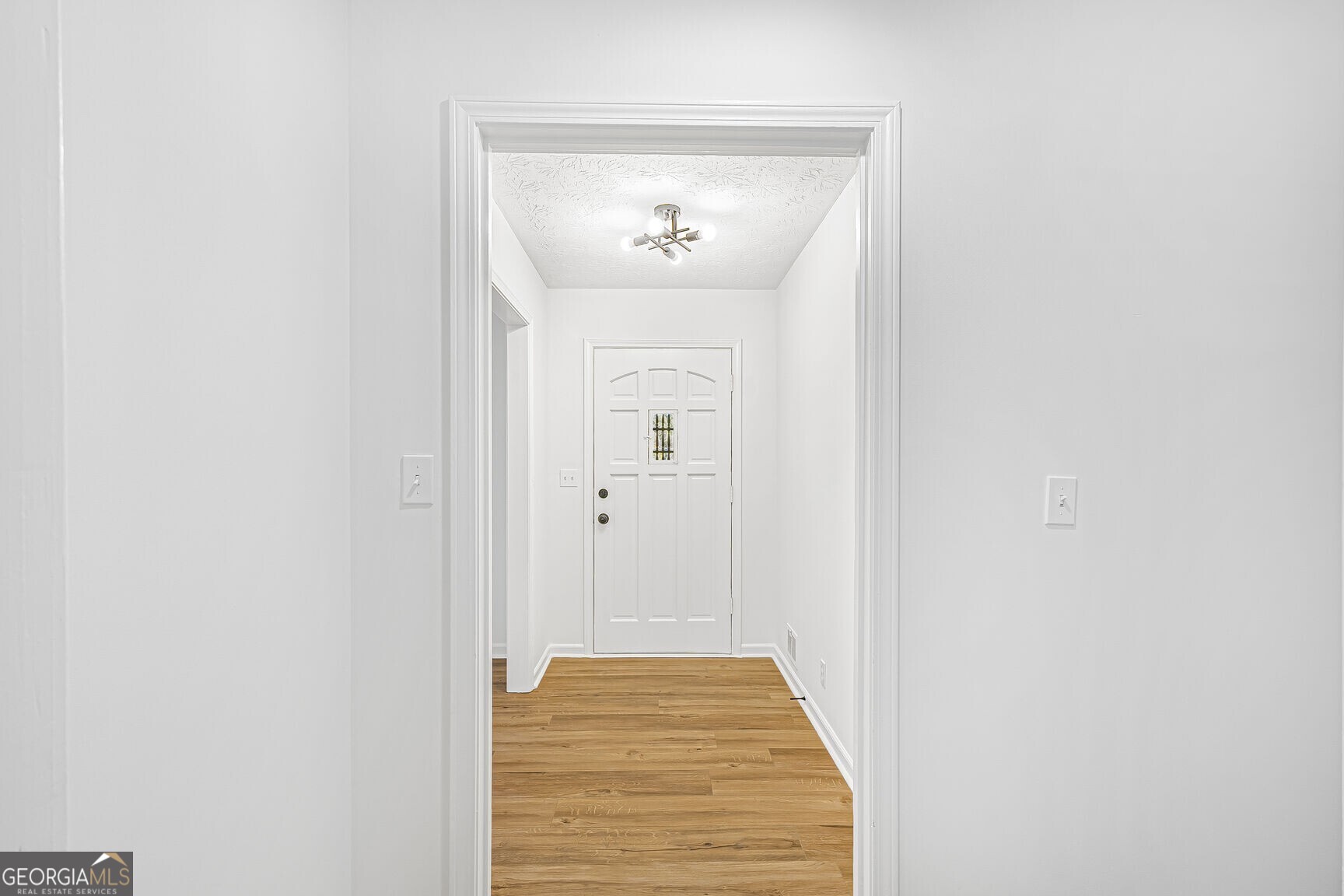 483 Rollingwood Drive