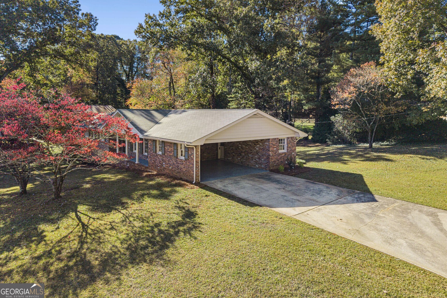 483 Rollingwood Drive