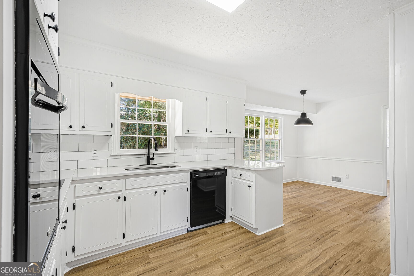 483 Rollingwood Drive